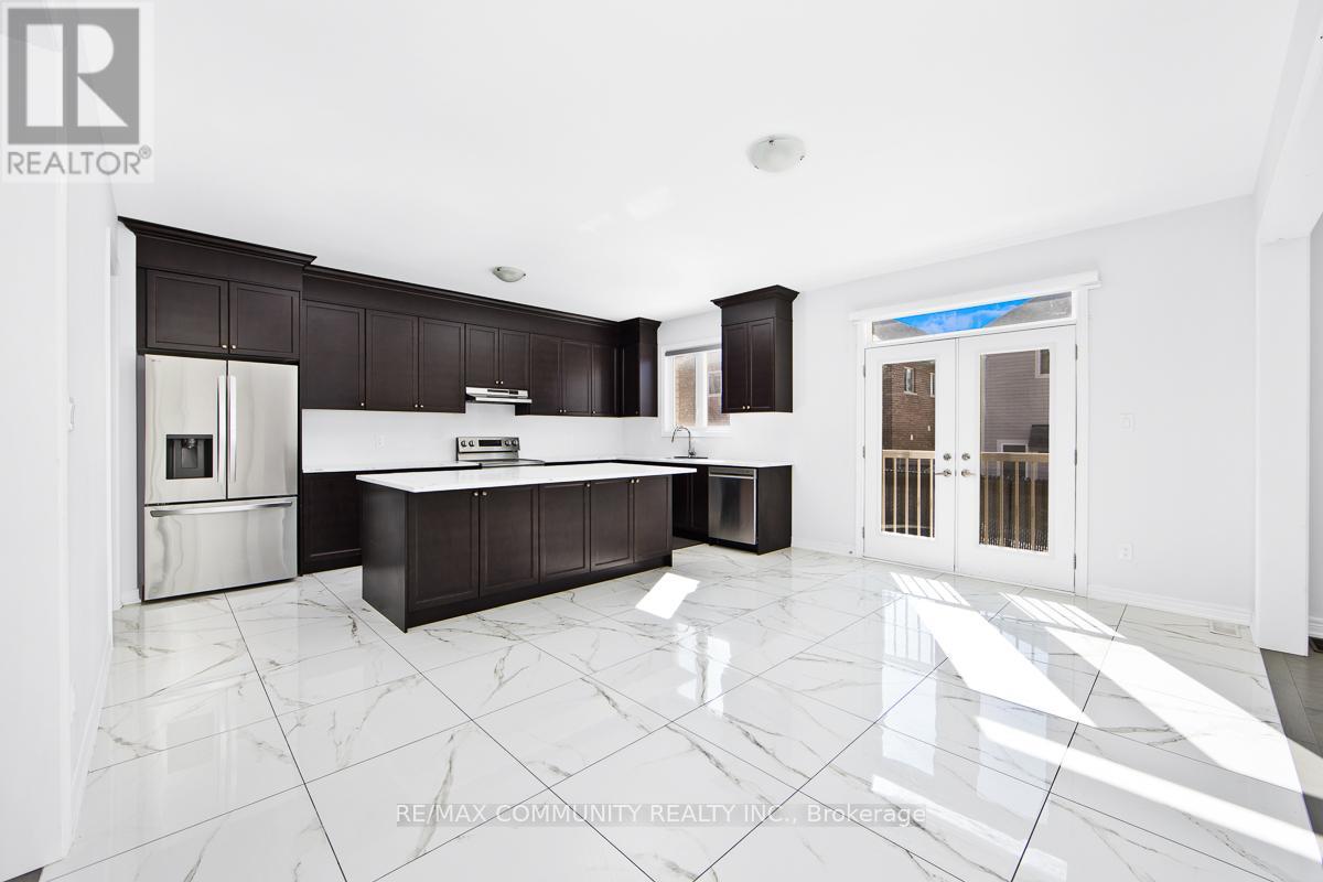 57 Bud Leggett Crescent, Georgina, Ontario  L4P 0B7 - Photo 10 - N12976866