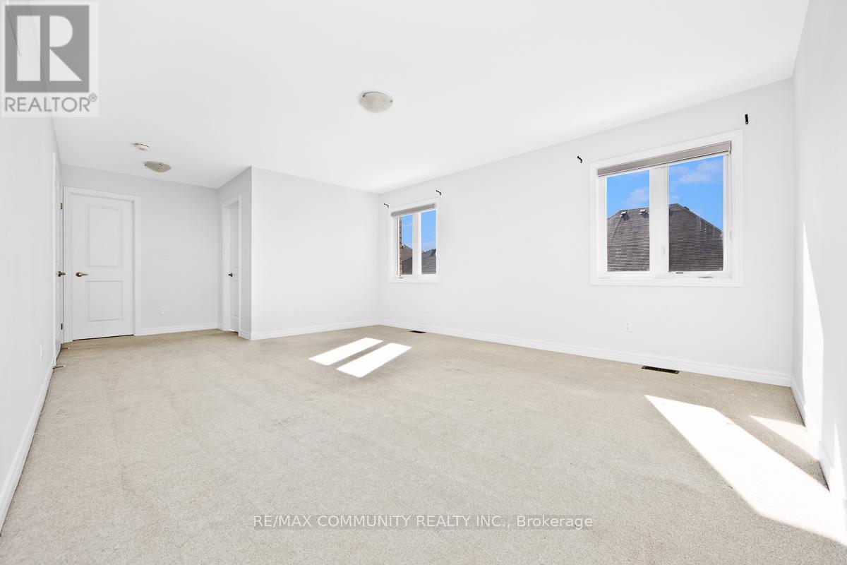 57 Bud Leggett Crescent, Georgina, Ontario  L4P 0B7 - Photo 16 - N12976866