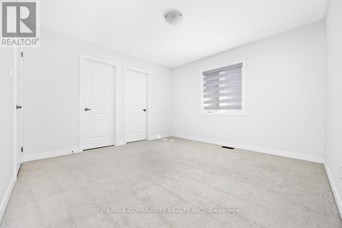 57 Bud Leggett Crescent, Georgina, Ontario  L4P 0B7 - Photo 22 - N12976866