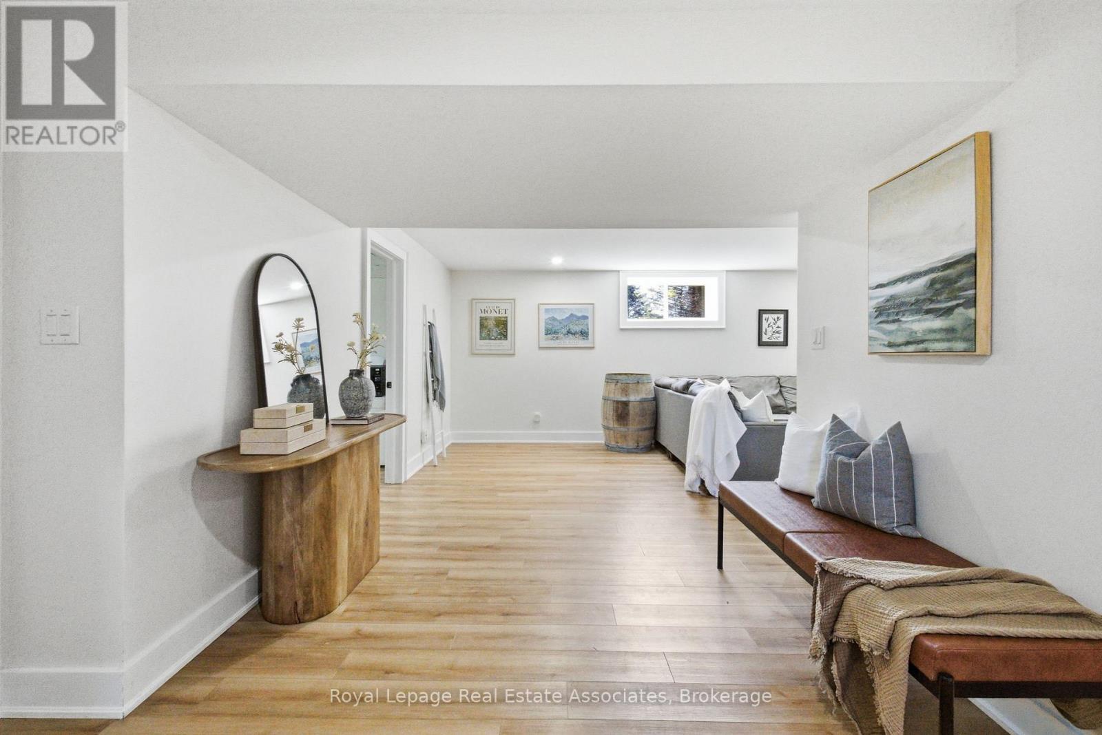 8 Beaverdale Crescent, Georgina, Ontario  L0E 1N0 - Photo 15 - N12976908