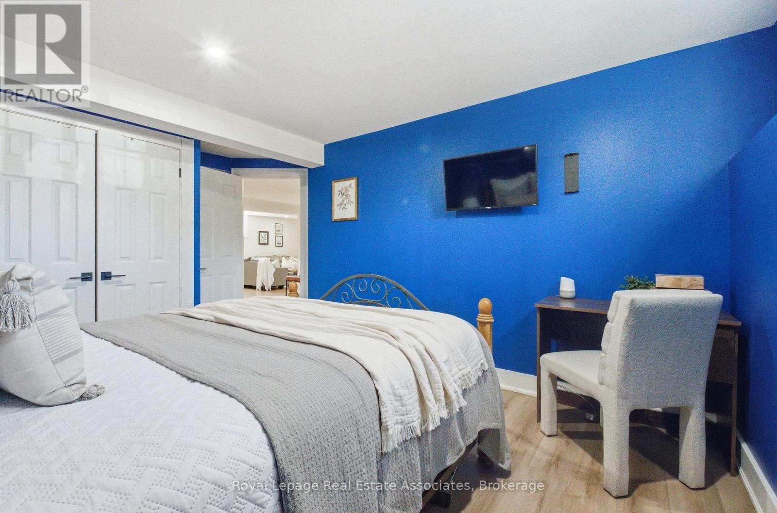 8 Beaverdale Crescent, Georgina, Ontario  L0E 1N0 - Photo 19 - N12976908