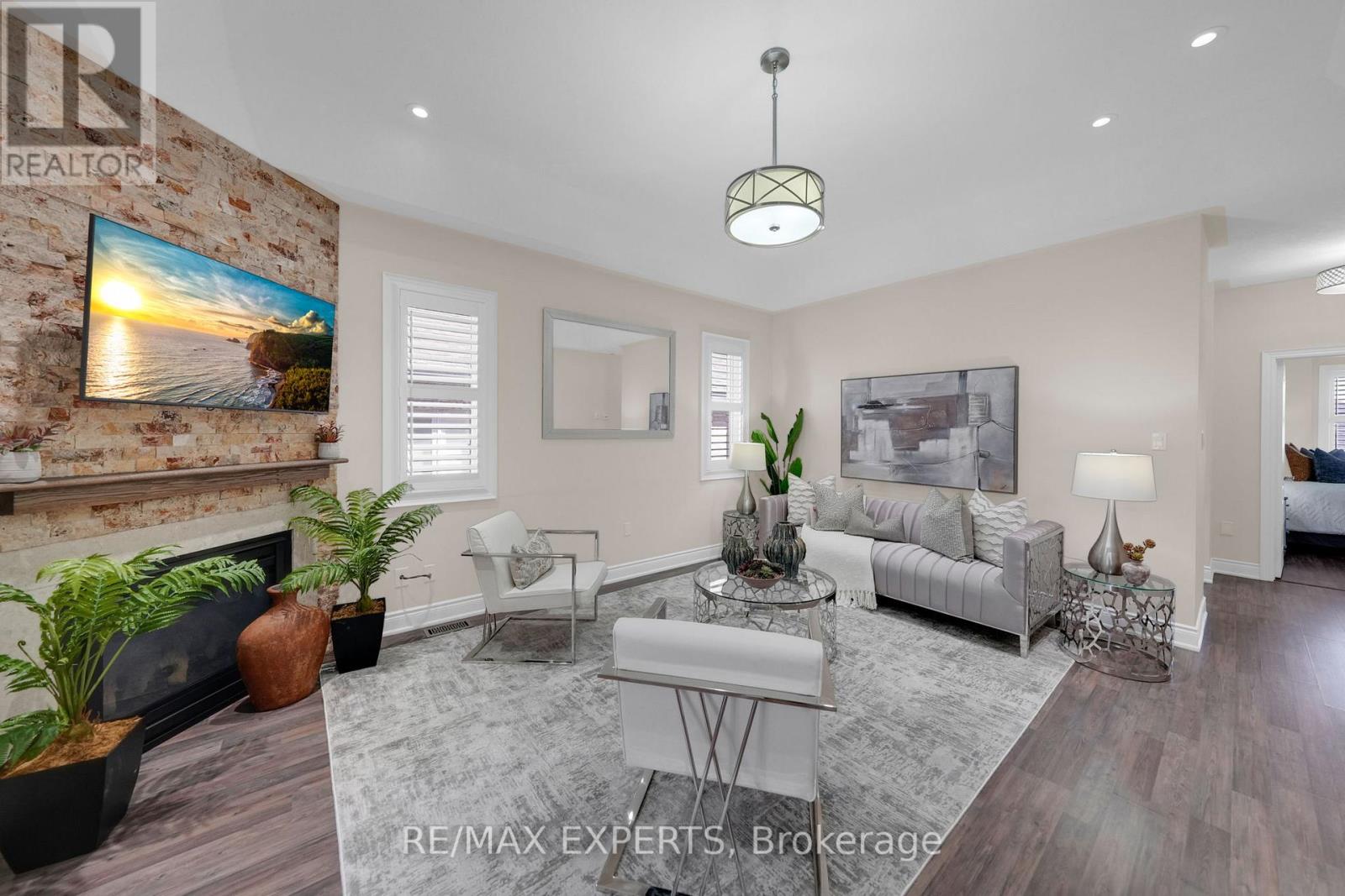 57 Hopkins Crescent N, Bradford West Gwillimbury, Ontario  L3Z 0R7 - Photo 11 - N12976914