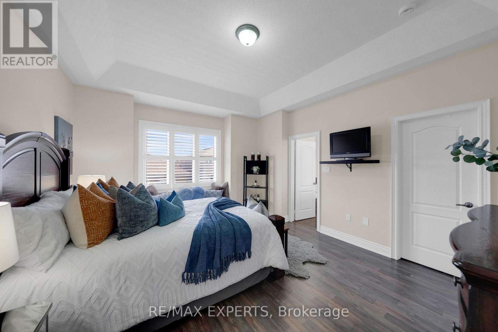 57 Hopkins Crescent N, Bradford West Gwillimbury, Ontario  L3Z 0R7 - Photo 23 - N12976914