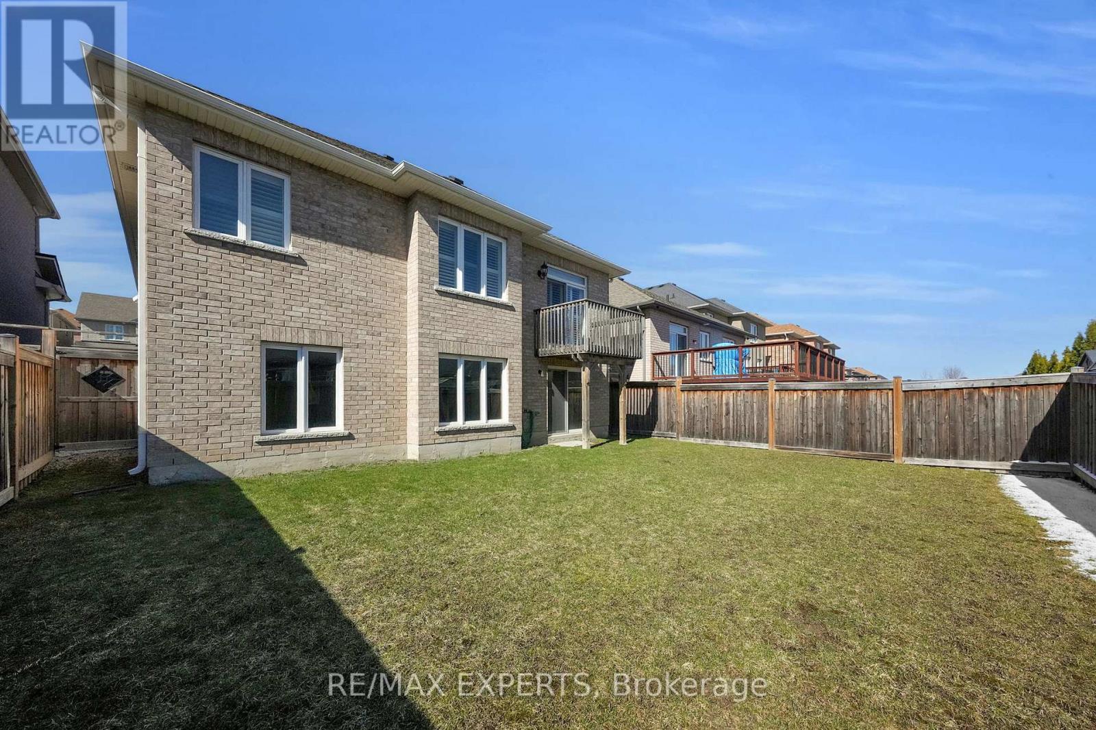 57 Hopkins Crescent N, Bradford West Gwillimbury, Ontario  L3Z 0R7 - Photo 43 - N12976914