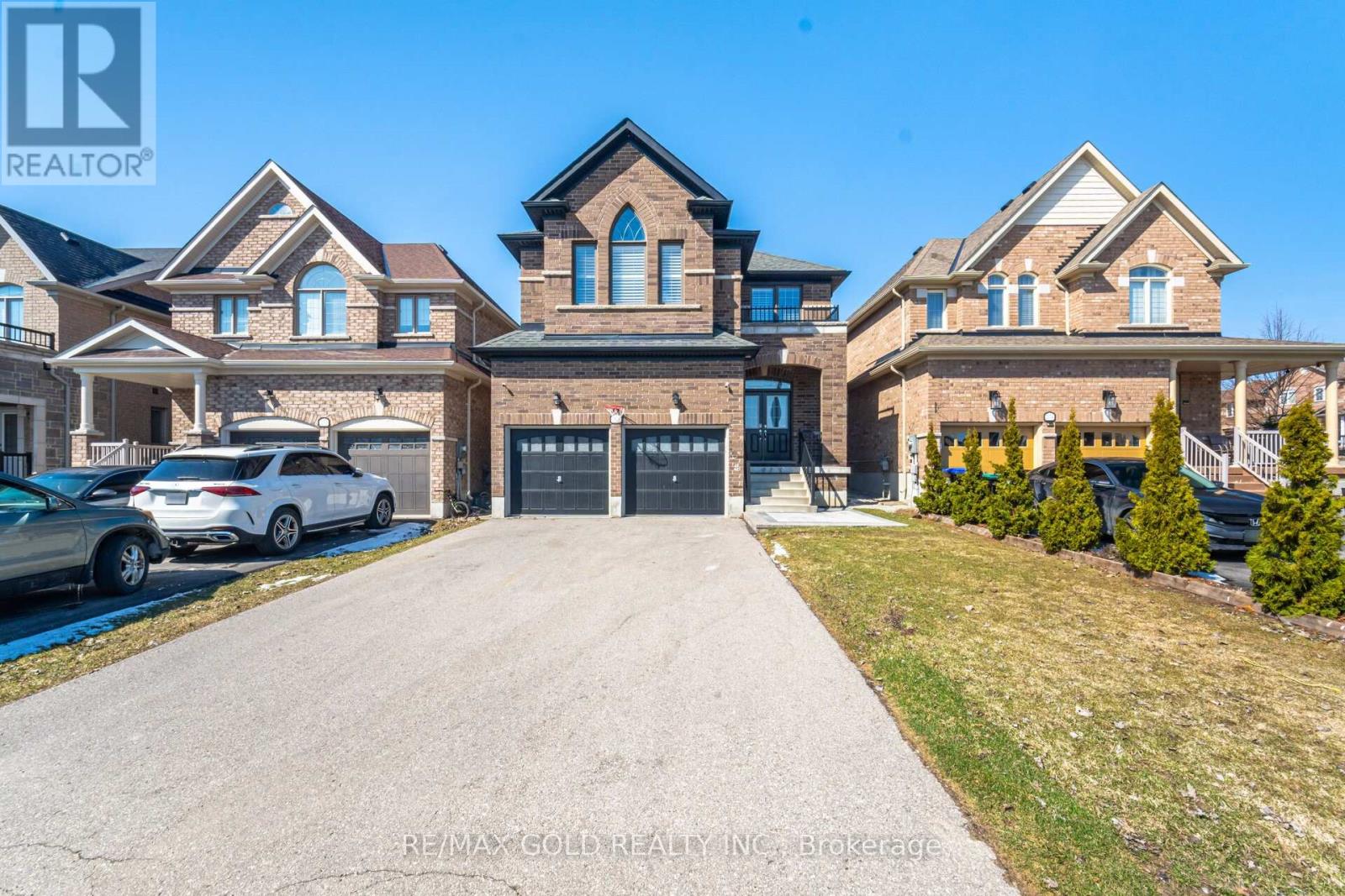 2072 ALLISON STREET, Innisfil, Ontario