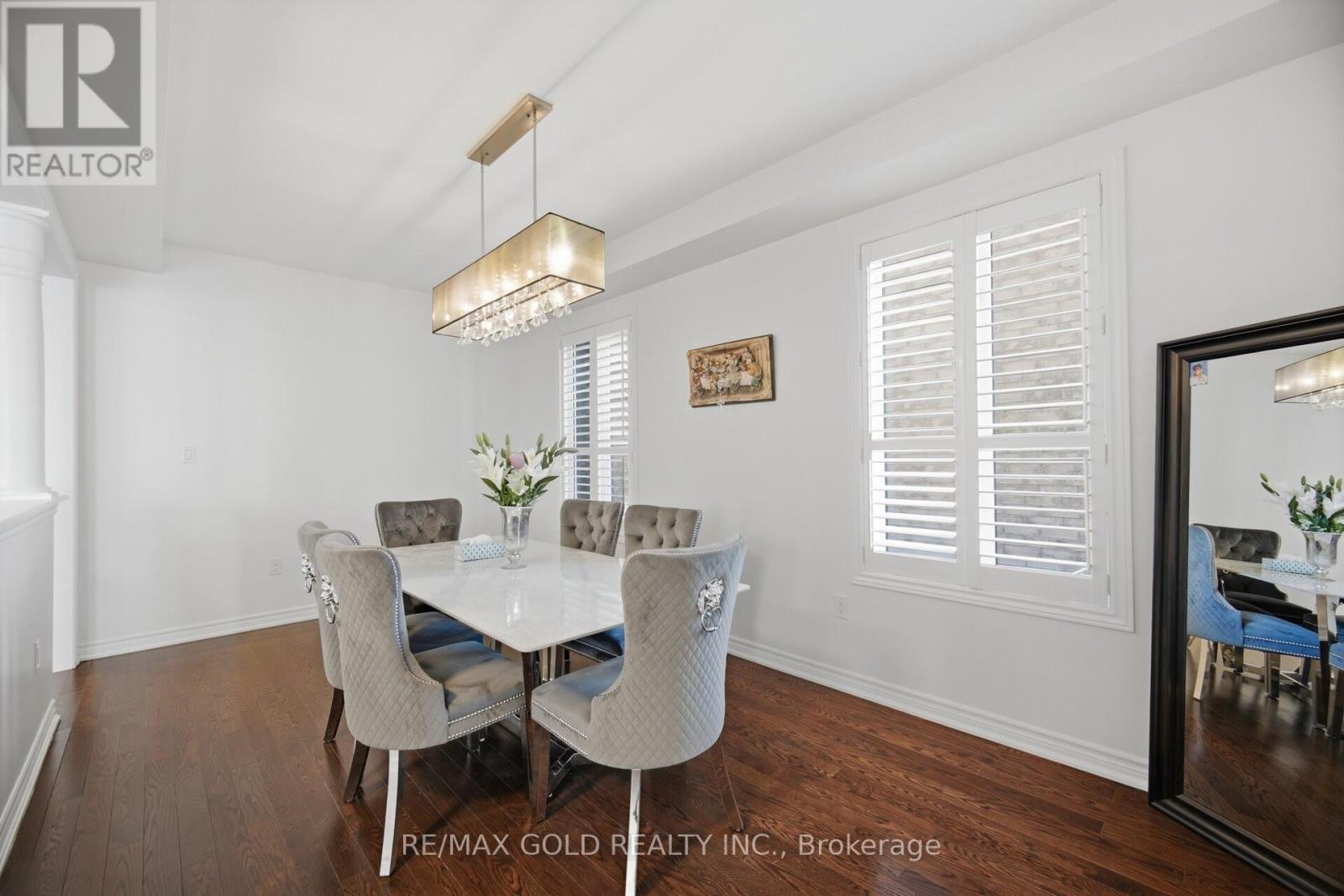 2072 Allison Street, Innisfil, Ontario  L9S 0K7 - Photo 4 - N12976994