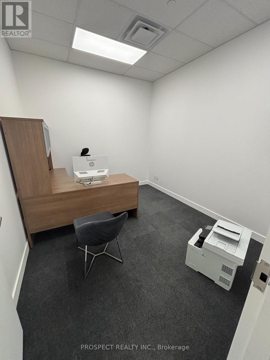 44f - 4000 Steeles Avenue W, Vaughan, Ontario  L4L 4V9 - Photo 4 - N12977014