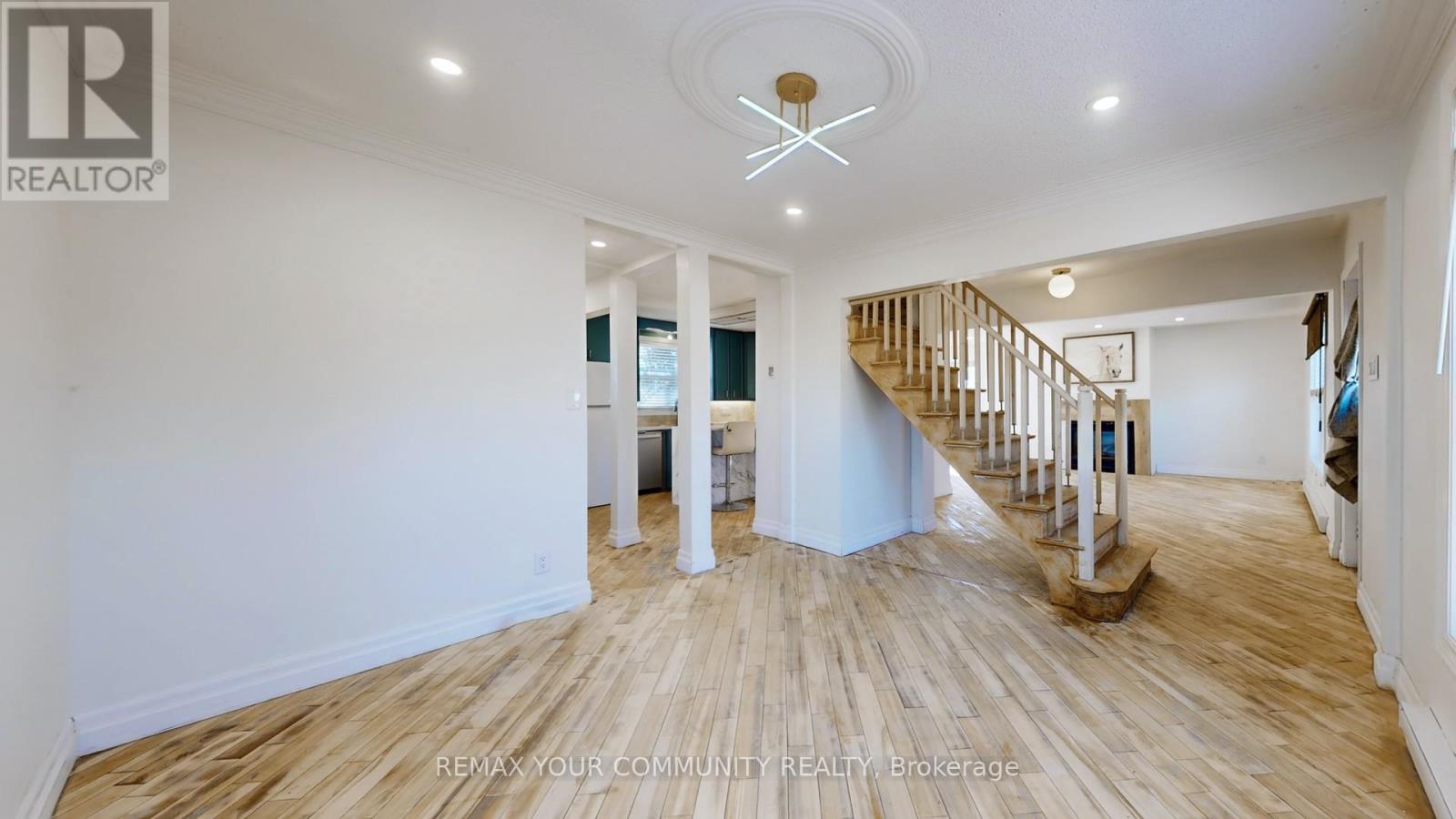 4219 Stouffville Road, Whitchurch-Stouffville, Ontario  L4A 3X5 - Photo 10 - N12977022