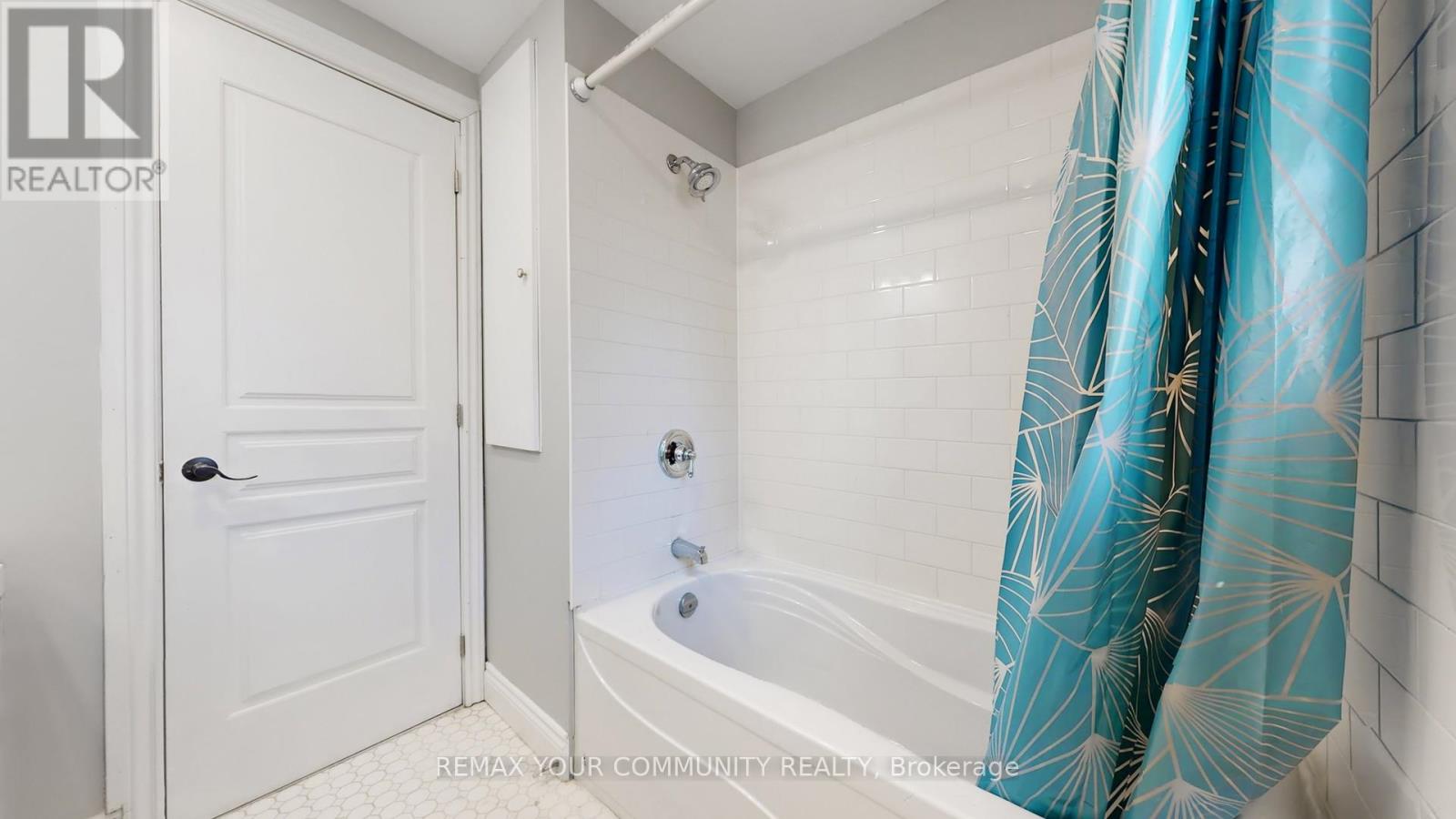 4219 Stouffville Road, Whitchurch-Stouffville, Ontario  L4A 3X5 - Photo 27 - N12977022