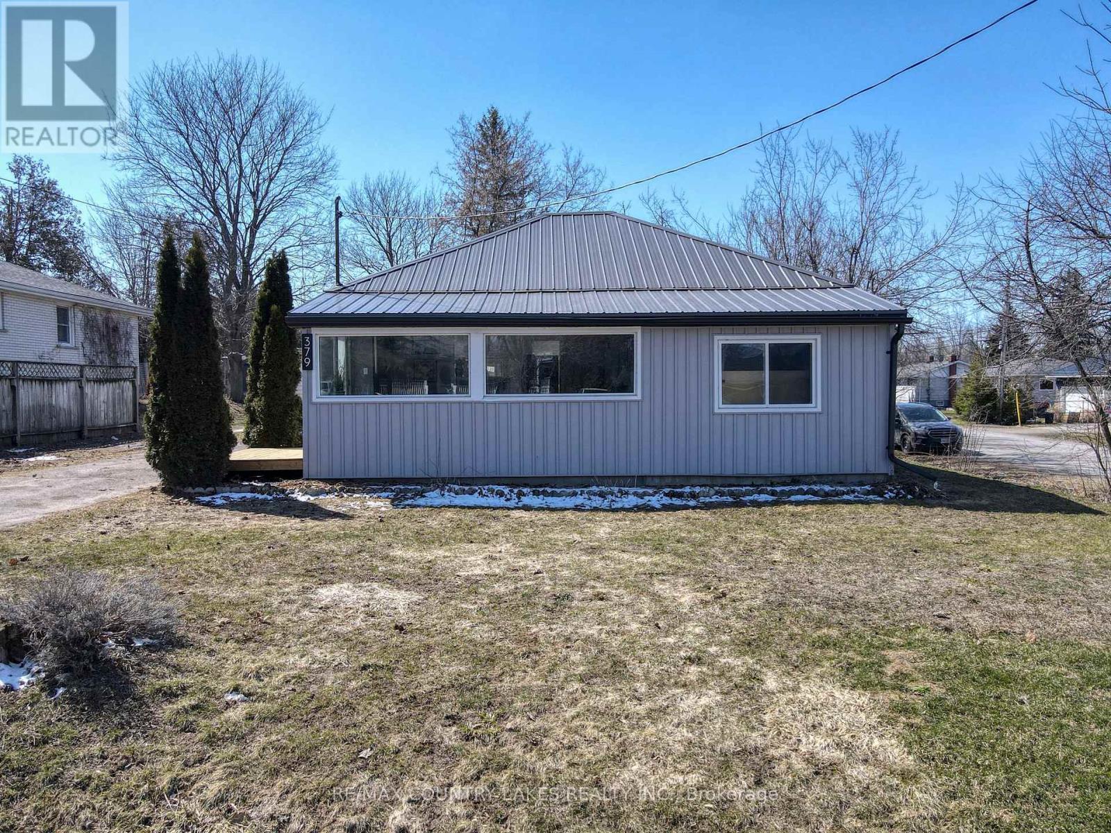 379 Church Street, Brock, Ontario  L0K 1A0 - Photo 2 - N12977038