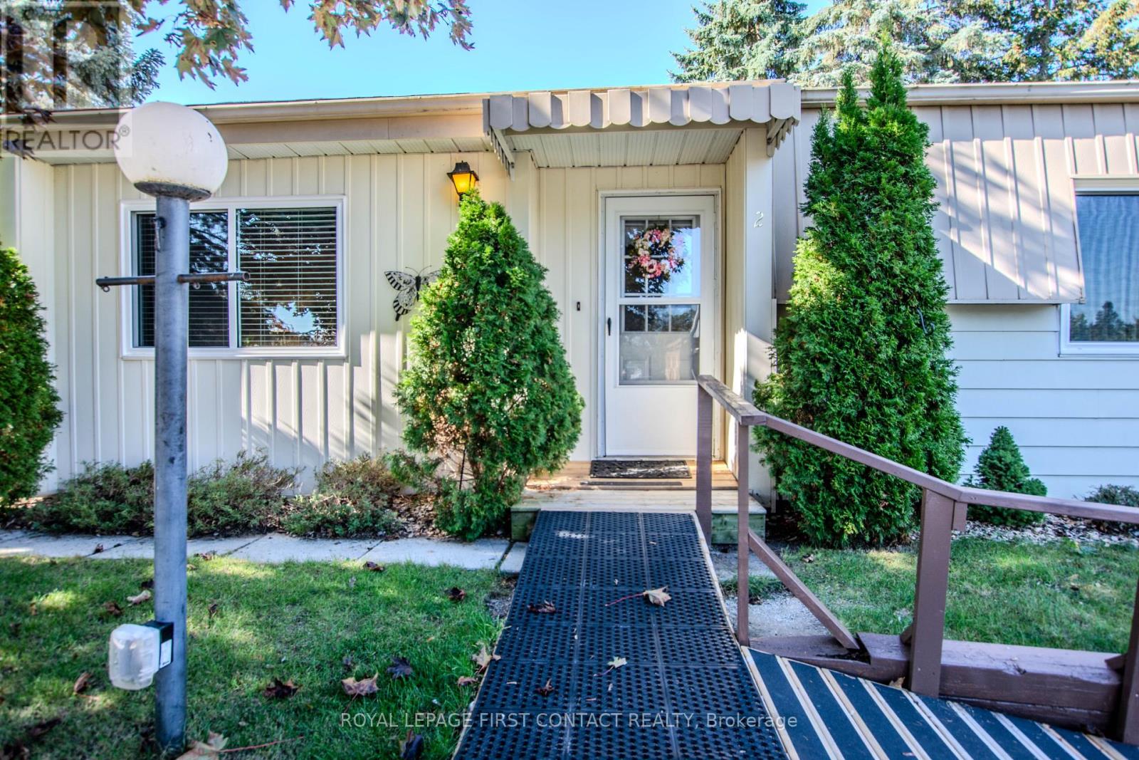 2 Norris Arm, Innisfil, Ontario  L9S 1N6 - Photo 2 - N12977046