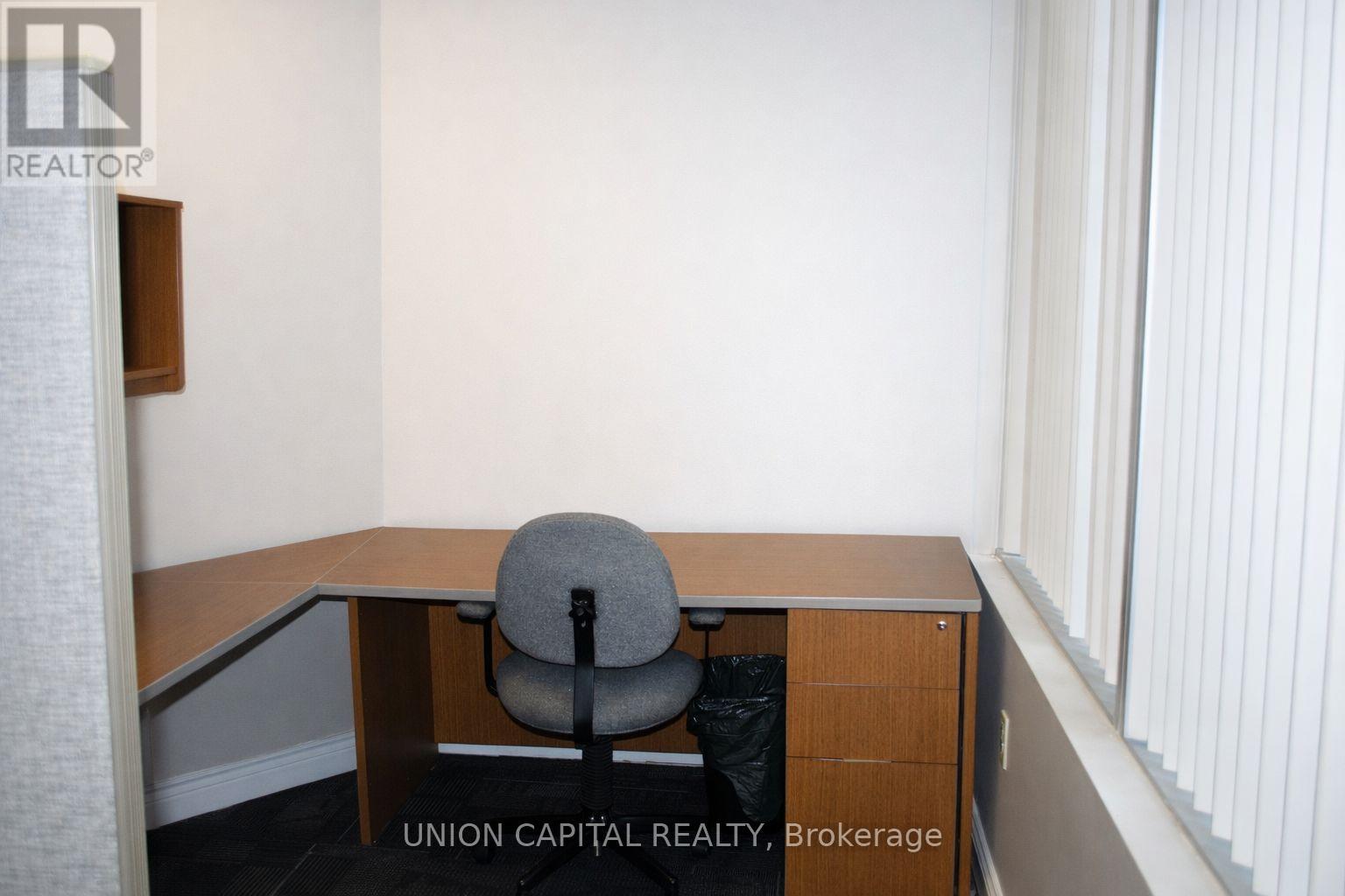 411 - 15 Wertheim Court, Richmond Hill, Ontario  L4B 3H7 - Photo 12 - N12977084