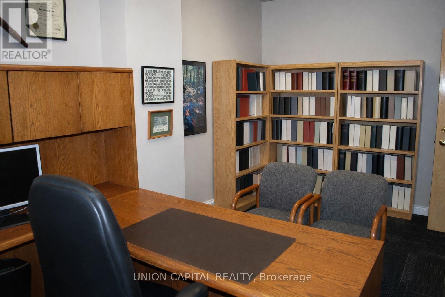 411 - 15 Wertheim Court, Richmond Hill, Ontario  L4B 3H7 - Photo 6 - N12977084