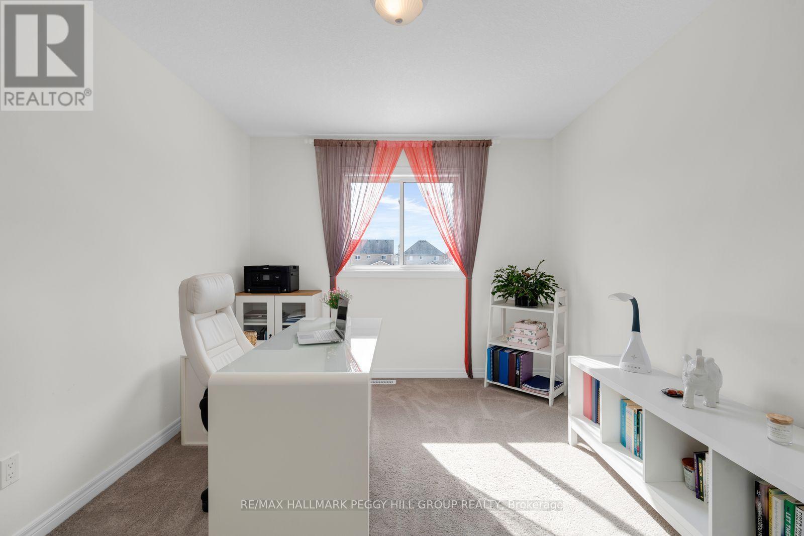 11 Arnold Crescent, Essa, Ontario  L3W 0P9 - Photo 11 - N12977098