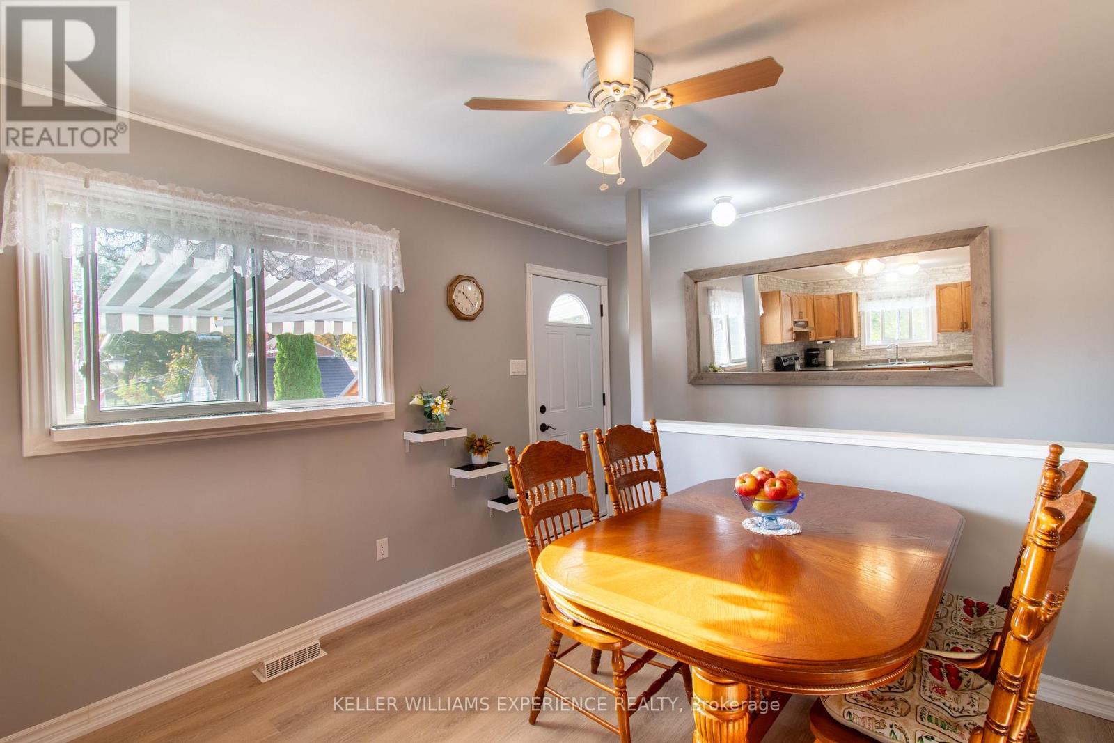 789 Montreal Street, Midland, Ontario  L4R 1G9 - Photo 11 - S12977160