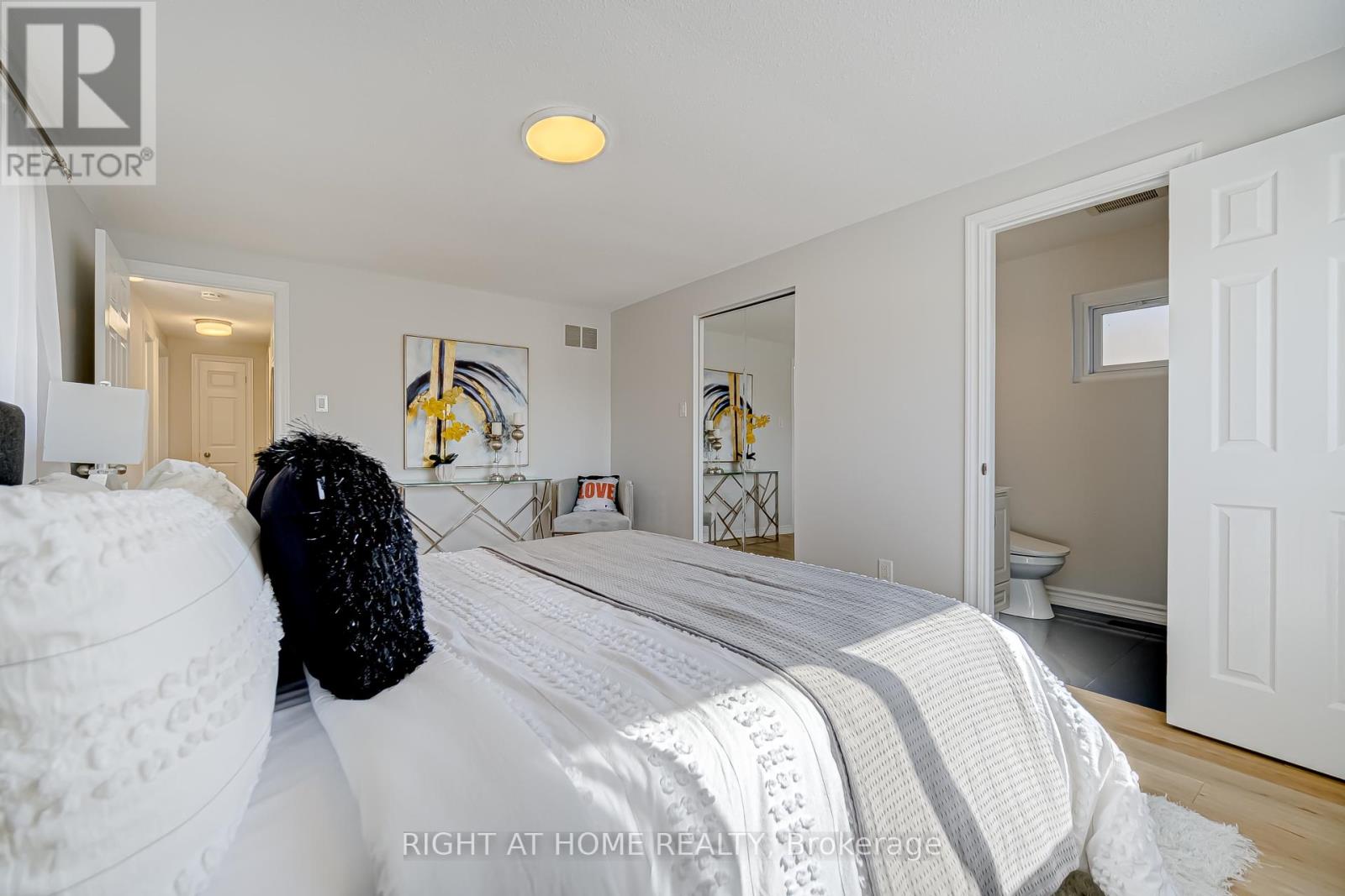 10 Holm Crescent, Markham, Ontario  L3T 5J3 - Photo 14 - N12973962