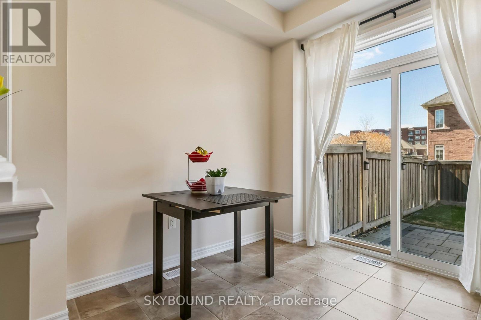 687 Megson Terrace, Milton, Ontario  L9T 8K4 - Photo 16 - W12976482