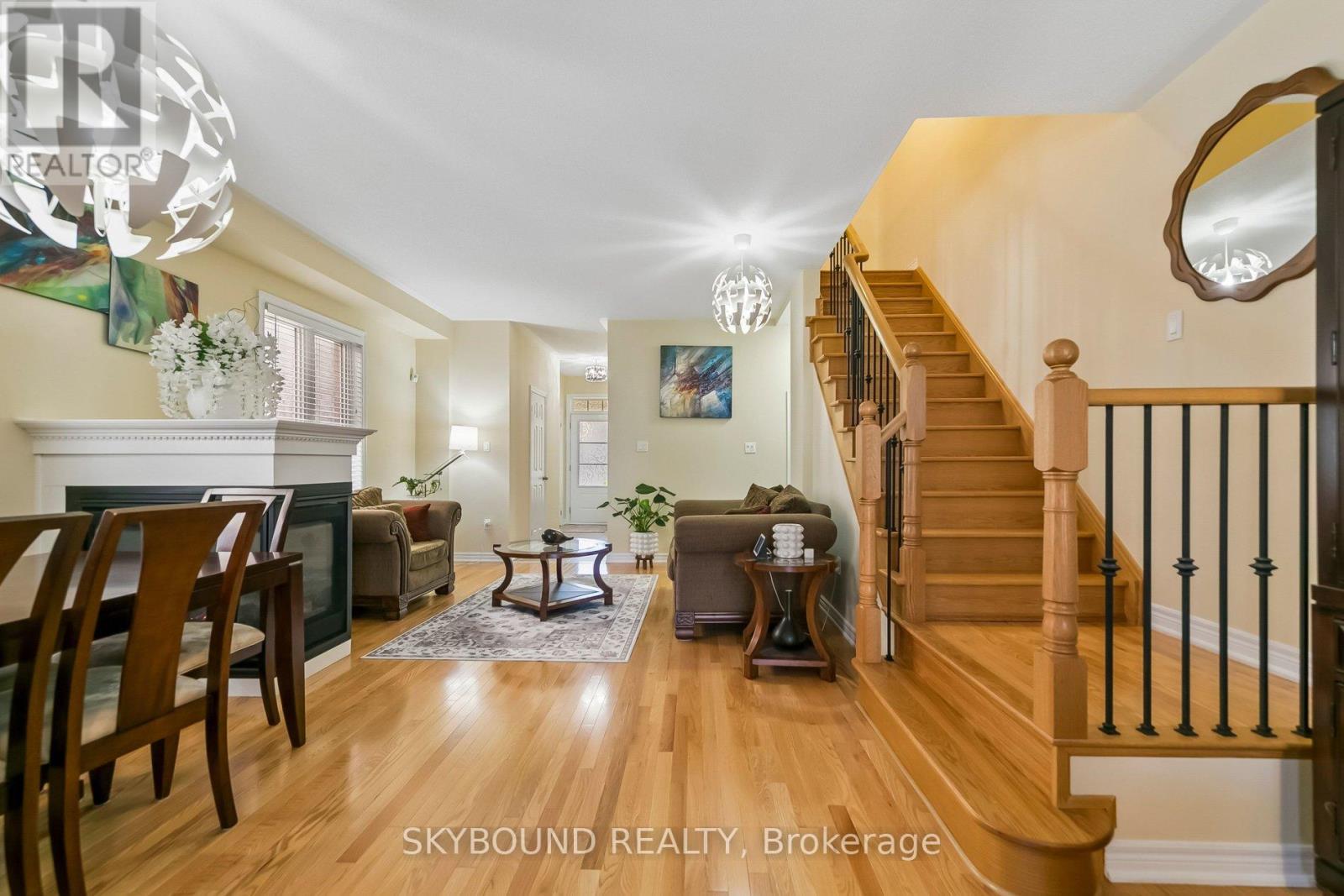 687 Megson Terrace, Milton, Ontario  L9T 8K4 - Photo 12 - W12976482