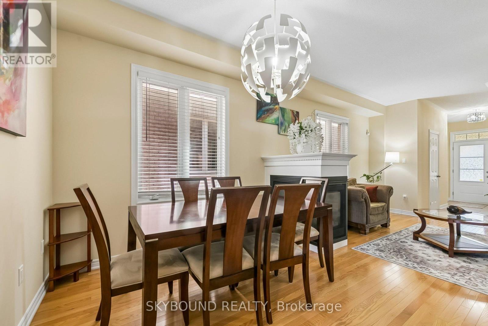 687 Megson Terrace, Milton, Ontario  L9T 8K4 - Photo 11 - W12976482