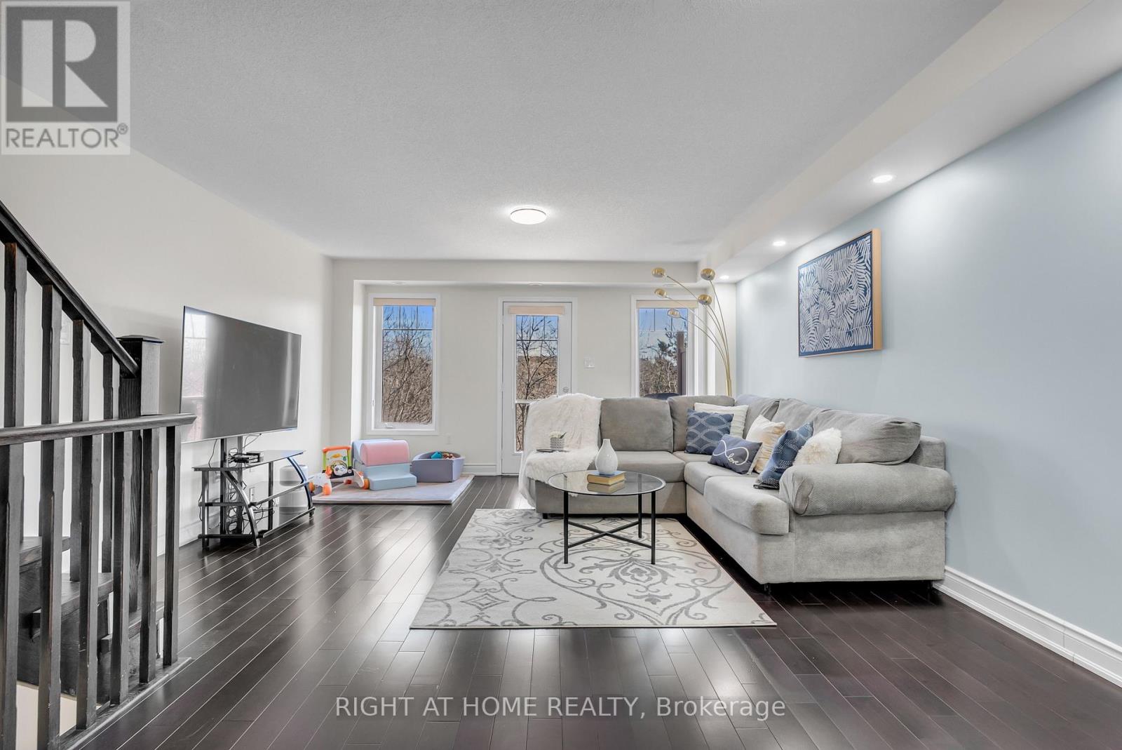 54 - 6020 Derry Road, Milton, Ontario  L9T 8L6 - Photo 4 - W12976798