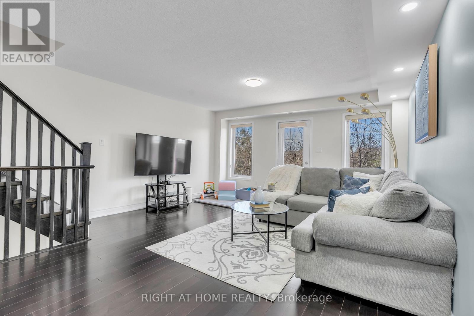 54 - 6020 Derry Road, Milton, Ontario  L9T 8L6 - Photo 5 - W12976798