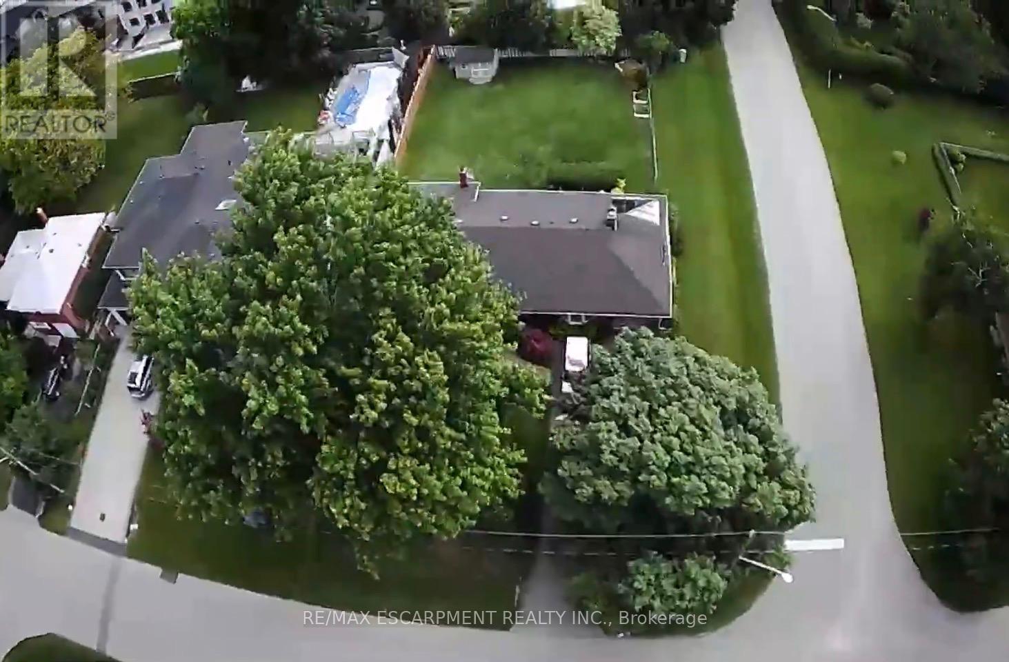 345 Sandlewood Road, Oakville, Ontario  L6L 3S1 - Photo 39 - W12976824