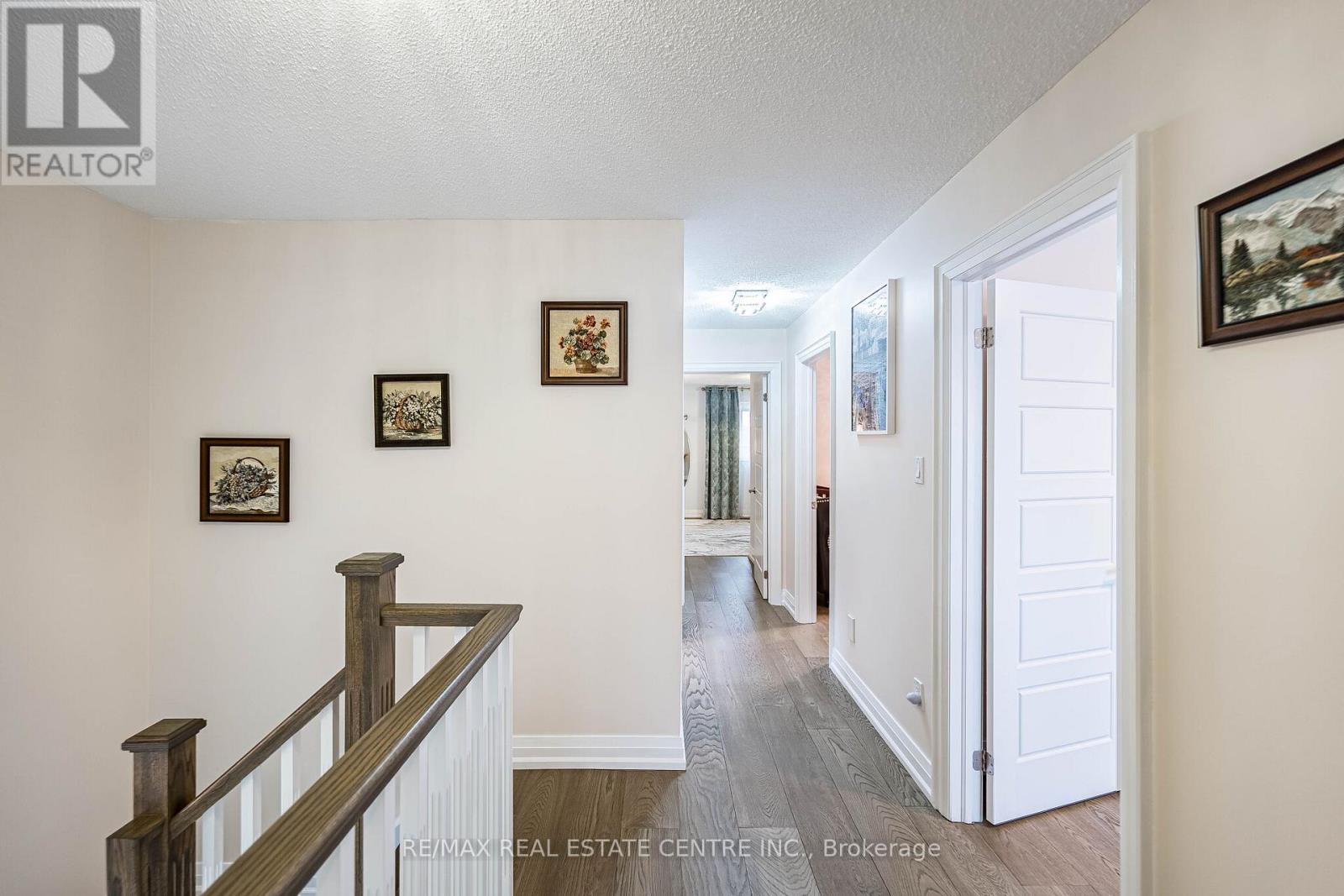 6340 Longspur Road, Mississauga, Ontario  L5N 6G8 - Photo 17 - W12976858