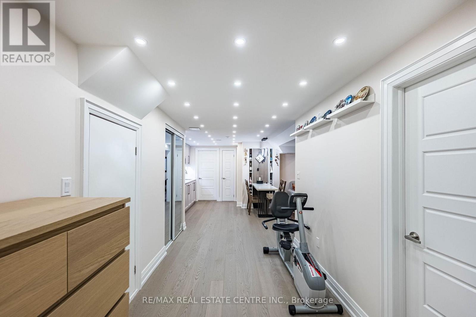 6340 Longspur Road, Mississauga, Ontario  L5N 6G8 - Photo 31 - W12976858