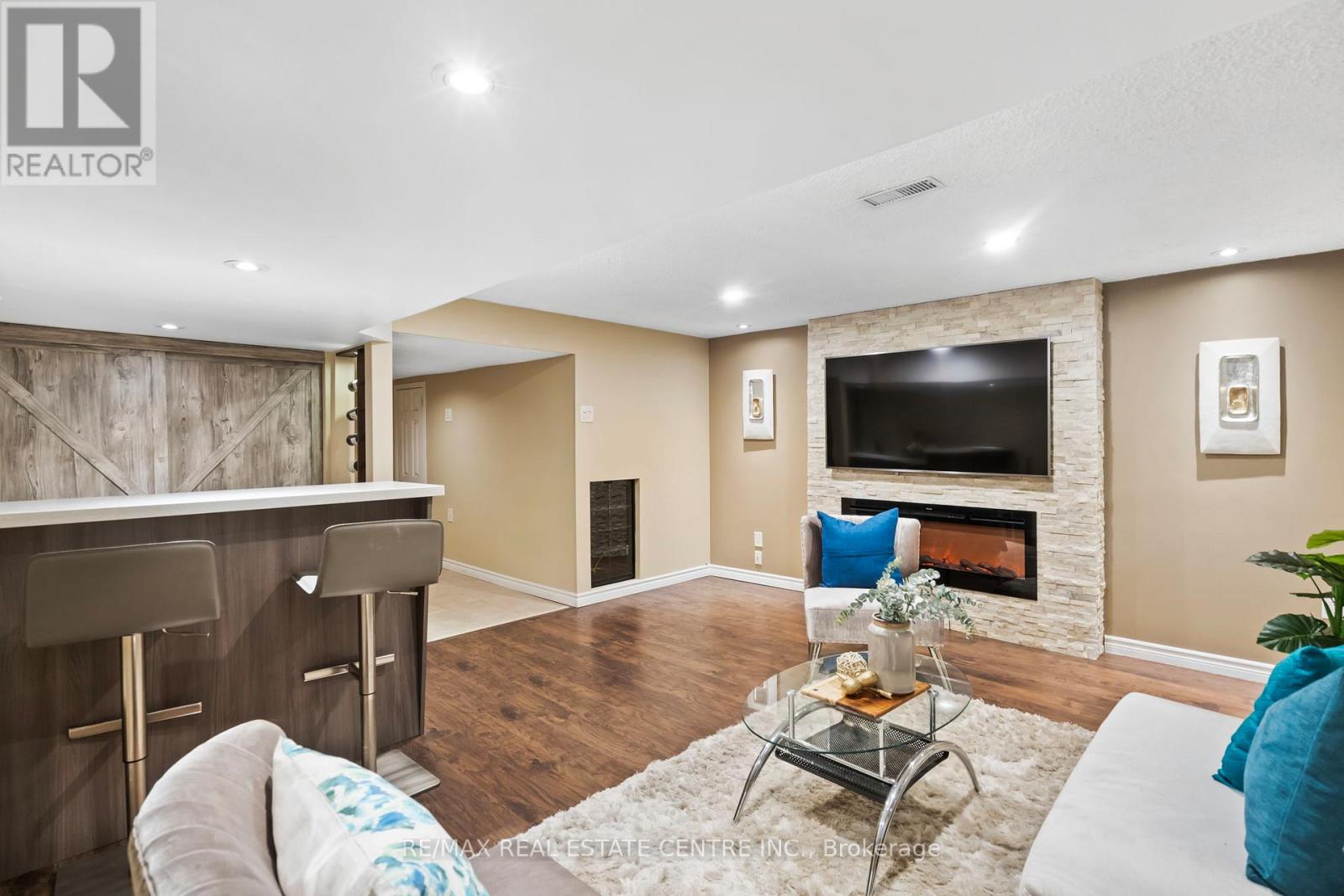 2879 Westbury Court, Mississauga, Ontario  L5M 6B3 - Photo 38 - W12976870