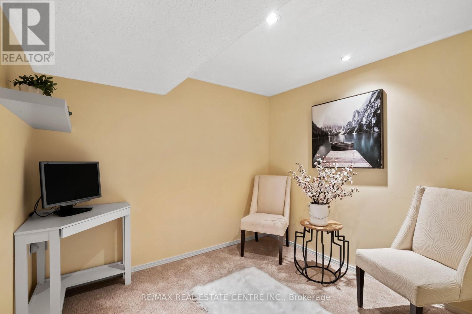 2879 Westbury Court, Mississauga, Ontario  L5M 6B3 - Photo 39 - W12976870