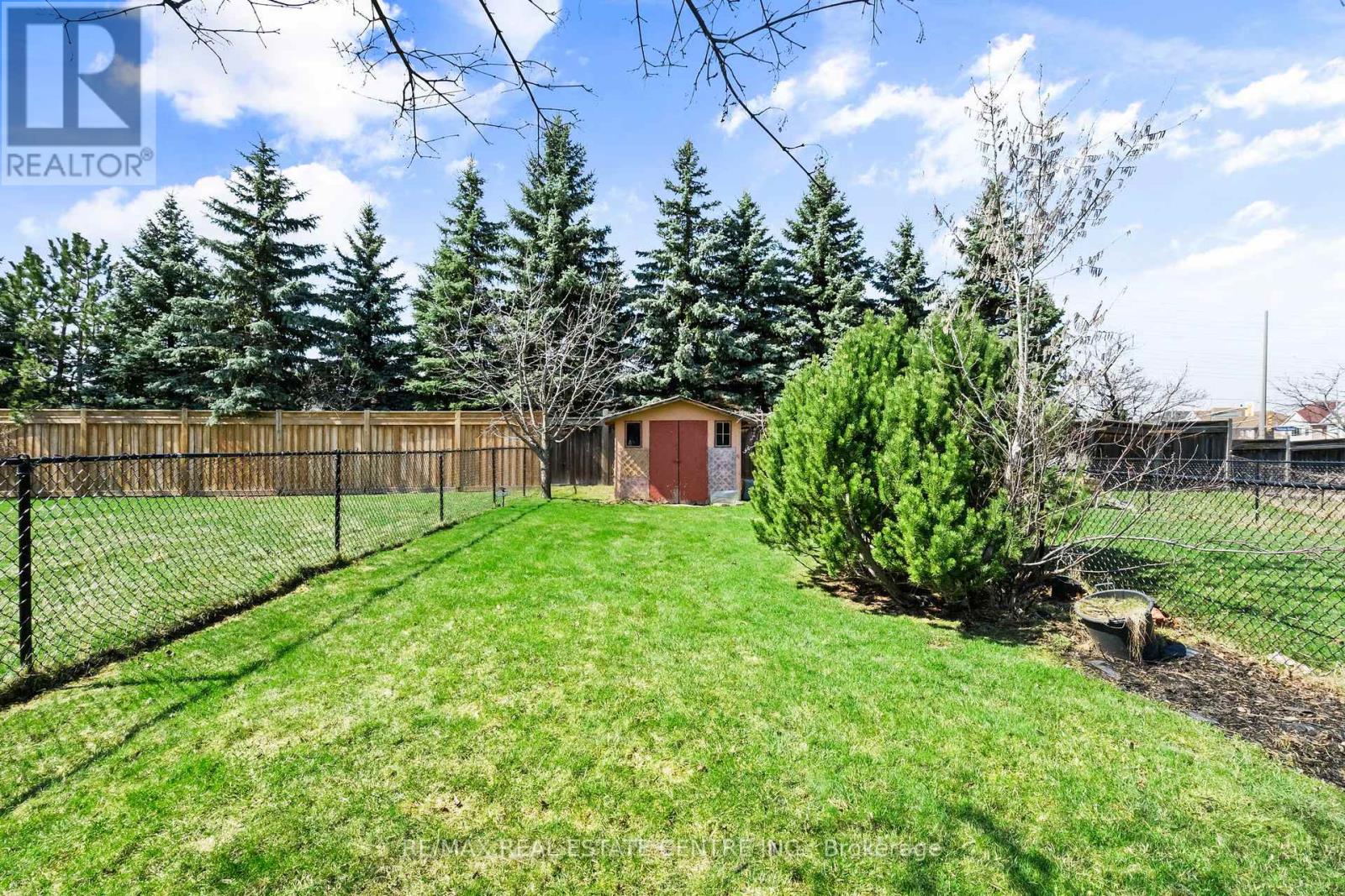 2879 Westbury Court, Mississauga, Ontario  L5M 6B3 - Photo 46 - W12976870