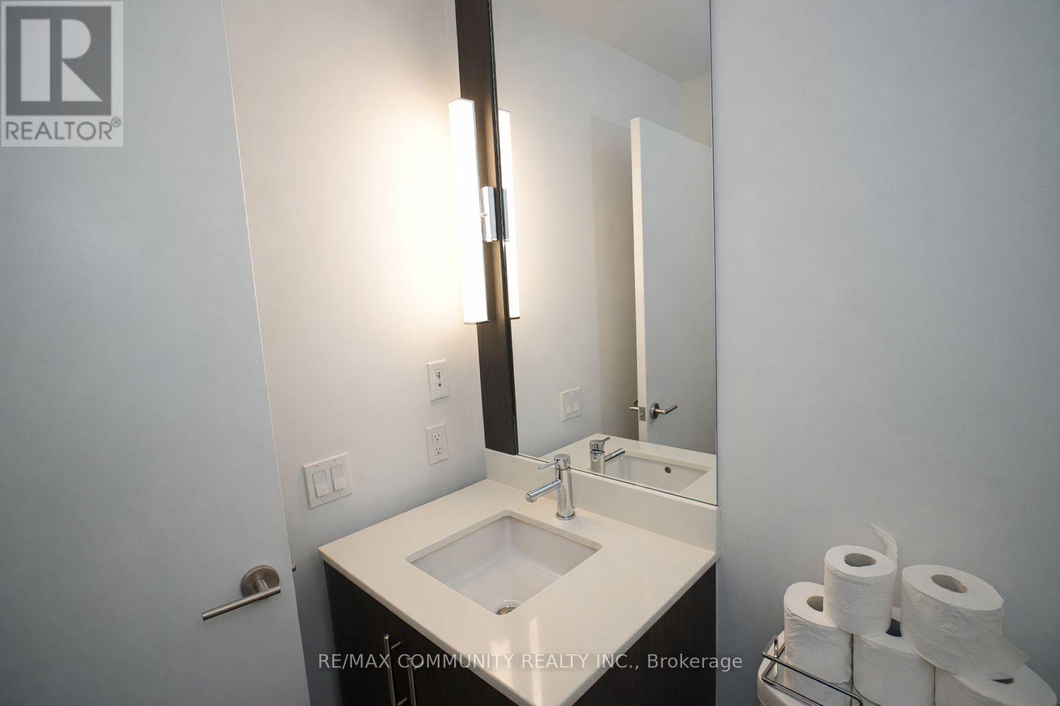 1206 - 225 Veterans Drive, Brampton, Ontario  L7A 5L7 - Photo 14 - W12976882