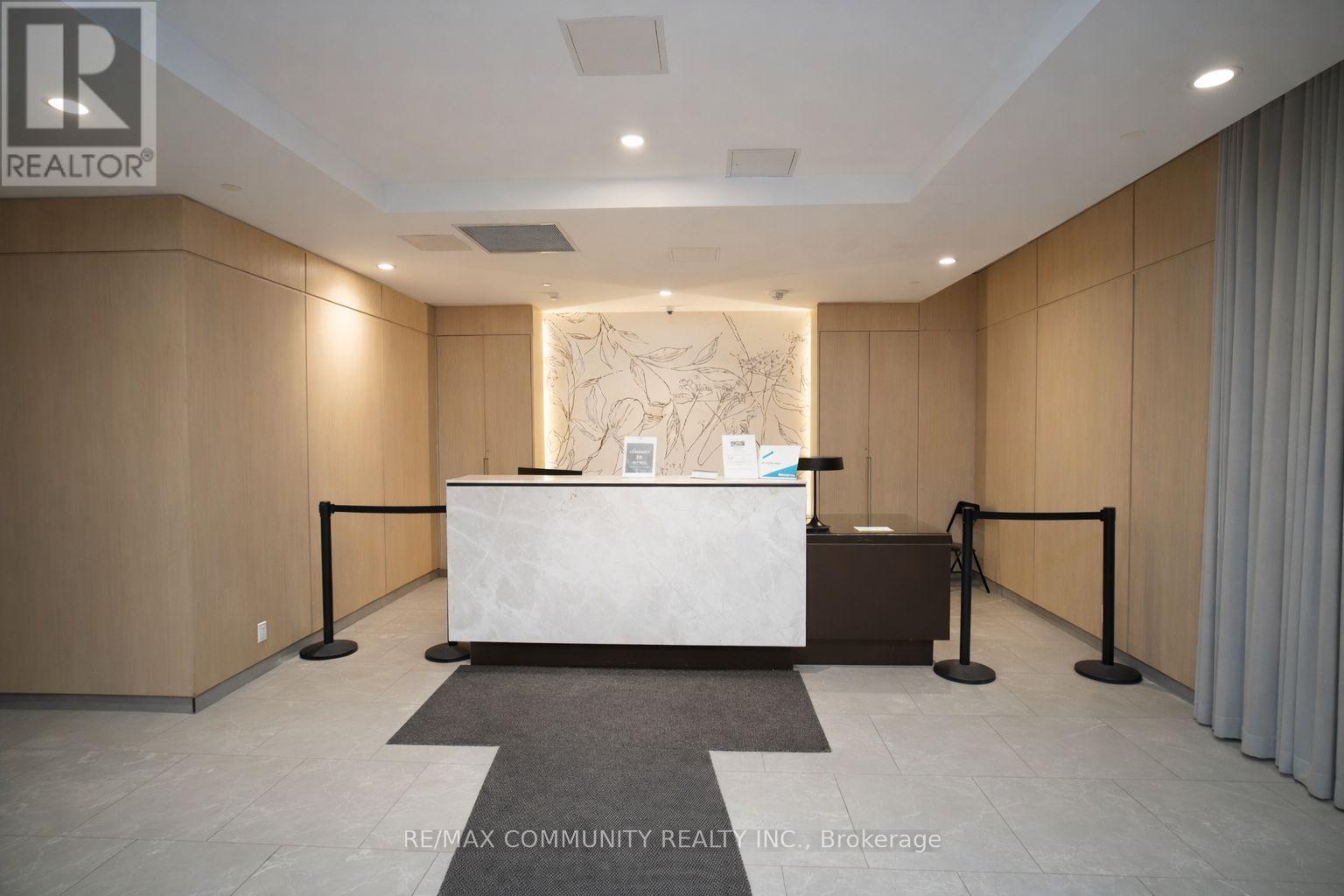 1206 - 225 Veterans Drive, Brampton, Ontario  L7A 5L7 - Photo 2 - W12976882