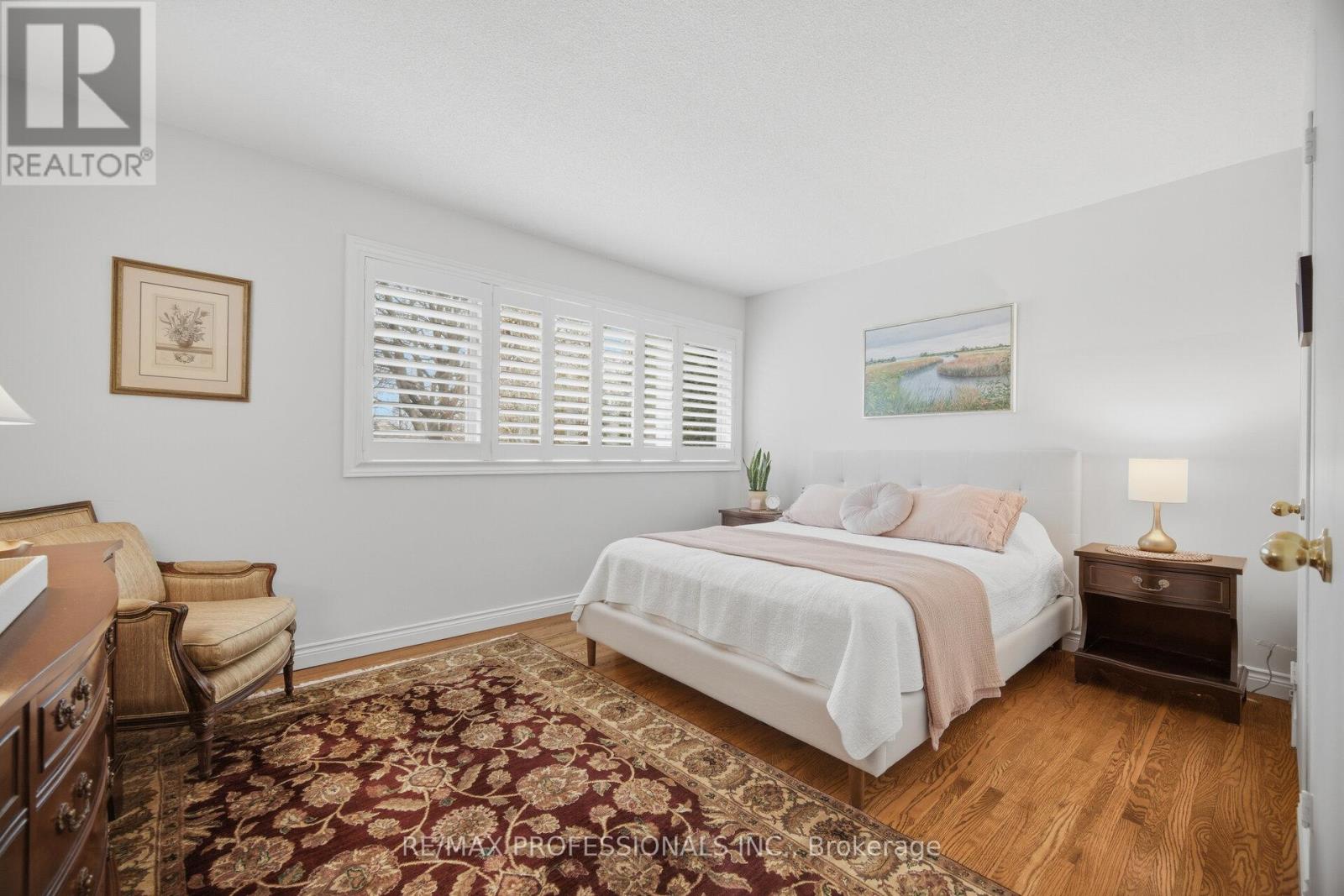 1448 Glenwatson Drive, Mississauga, Ontario  L5E 2V9 - Photo 20 - W12976920