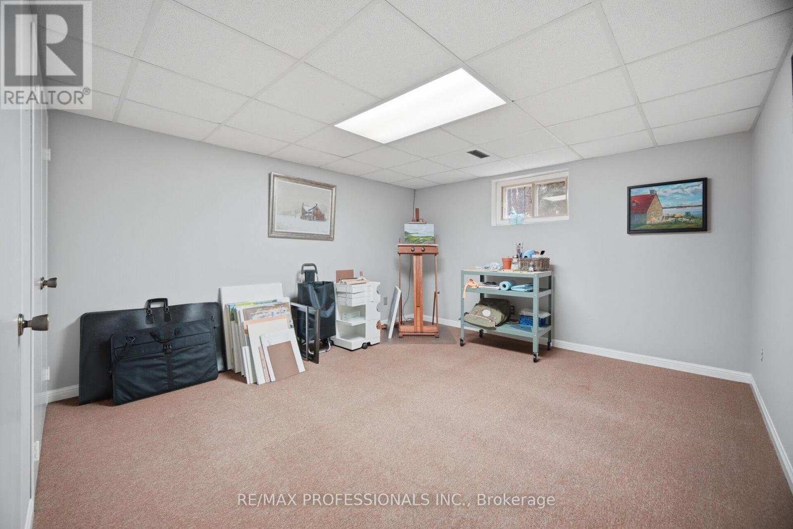 1448 Glenwatson Drive, Mississauga, Ontario  L5E 2V9 - Photo 35 - W12976920