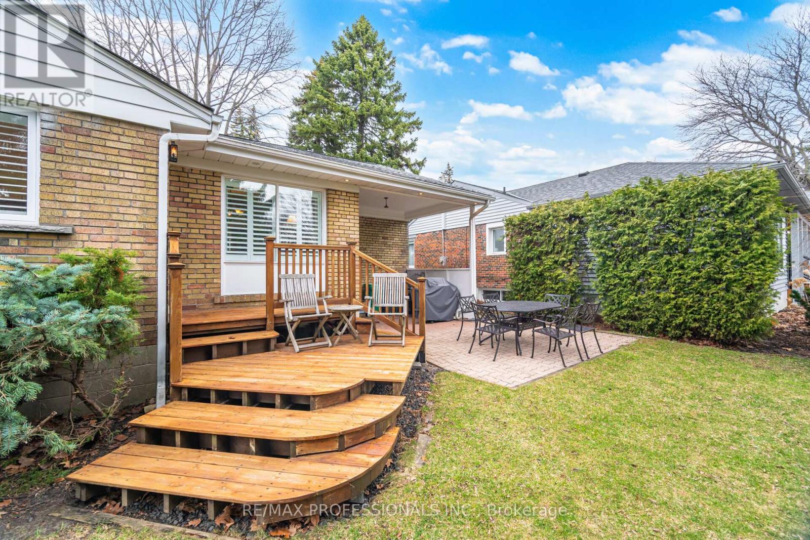 1448 Glenwatson Drive, Mississauga, Ontario  L5E 2V9 - Photo 40 - W12976920