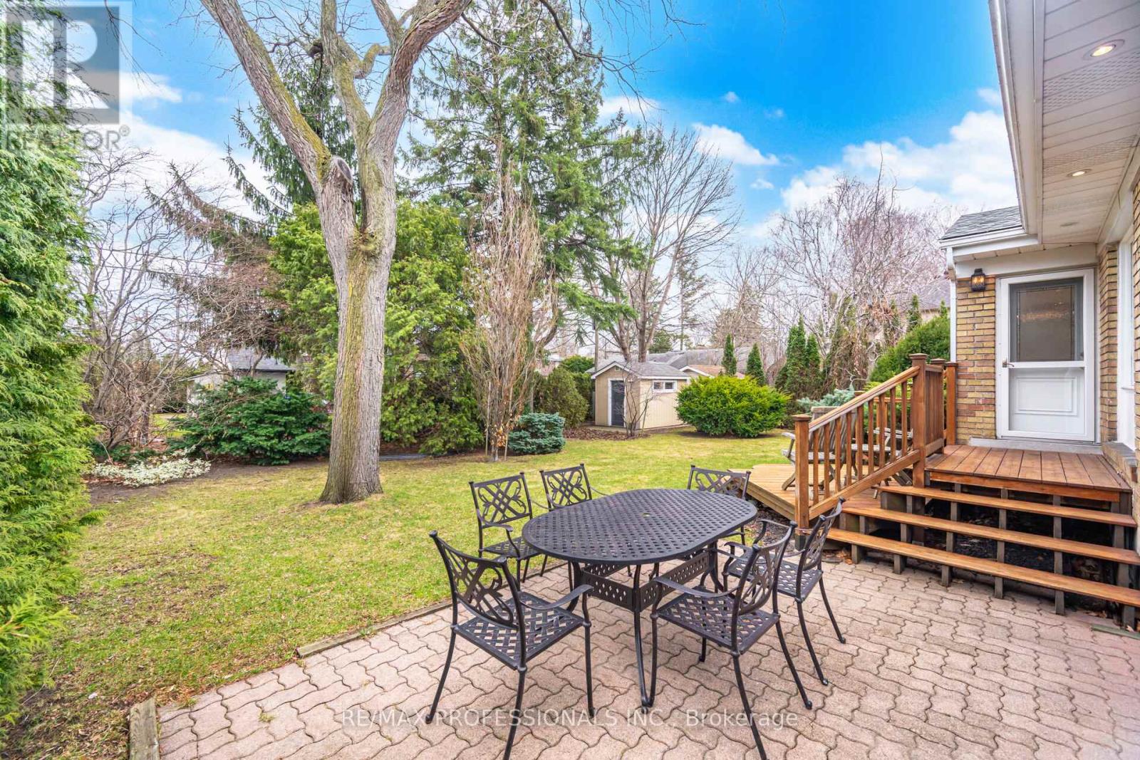 1448 Glenwatson Drive, Mississauga, Ontario  L5E 2V9 - Photo 42 - W12976920