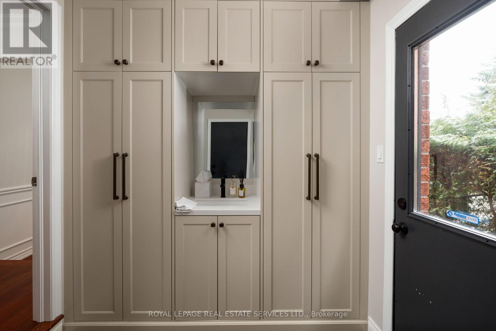 3030 Banbury Crescent, Oakville, Ontario  L6H 5P9 - Photo 14 - W12976928