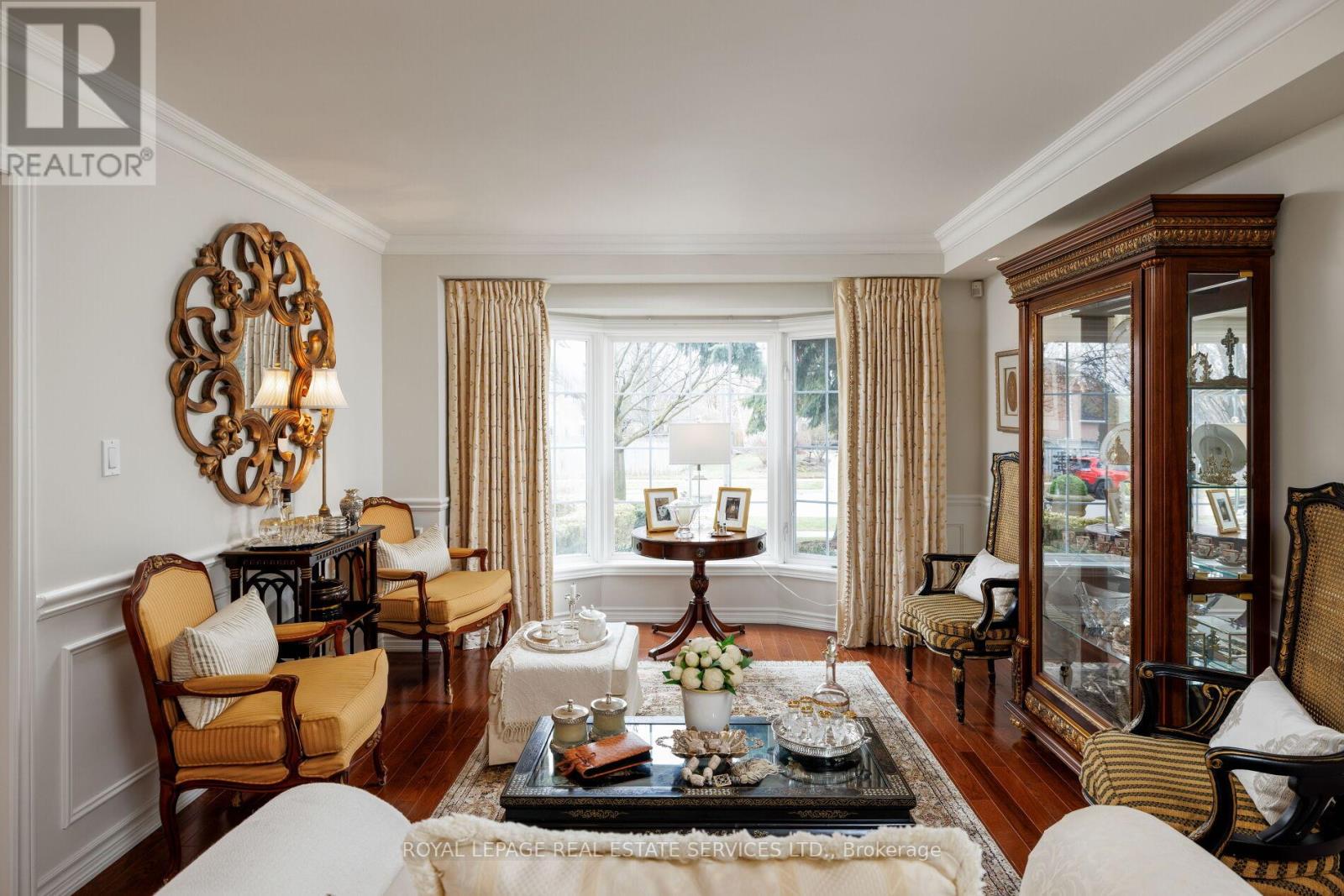 3030 Banbury Crescent, Oakville, Ontario  L6H 5P9 - Photo 2 - W12976928