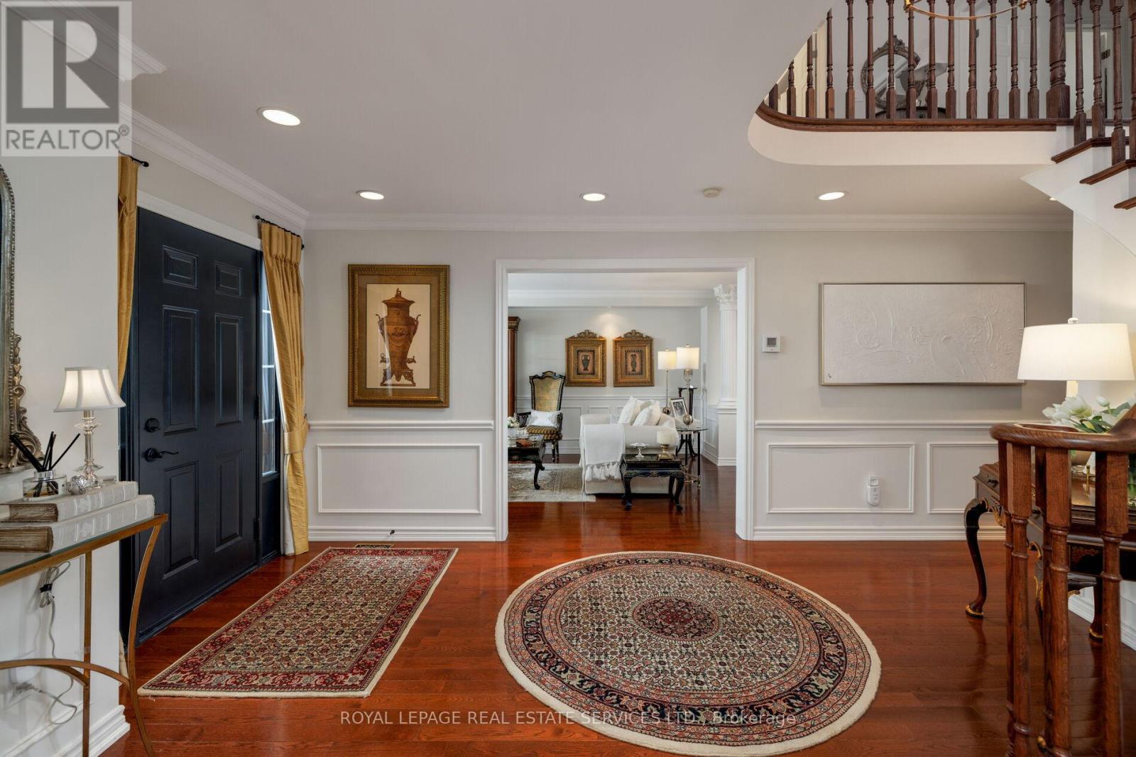 3030 Banbury Crescent, Oakville, Ontario  L6H 5P9 - Photo 3 - W12976928