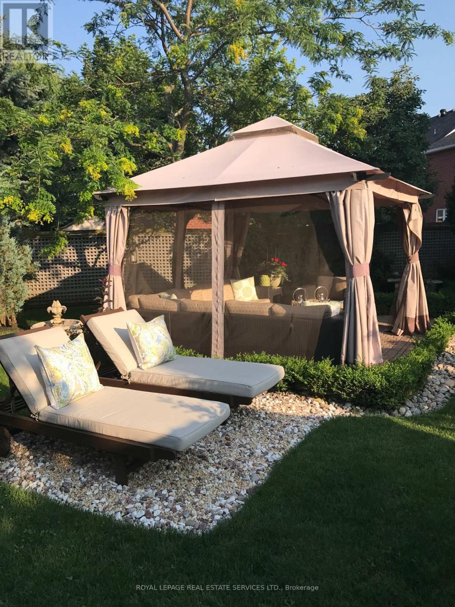 3030 Banbury Crescent, Oakville, Ontario  L6H 5P9 - Photo 39 - W12976928