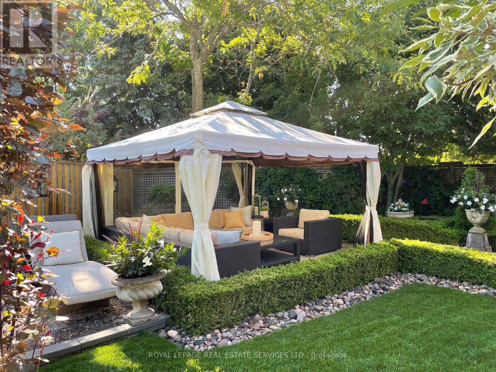 3030 Banbury Crescent, Oakville, Ontario  L6H 5P9 - Photo 45 - W12976928