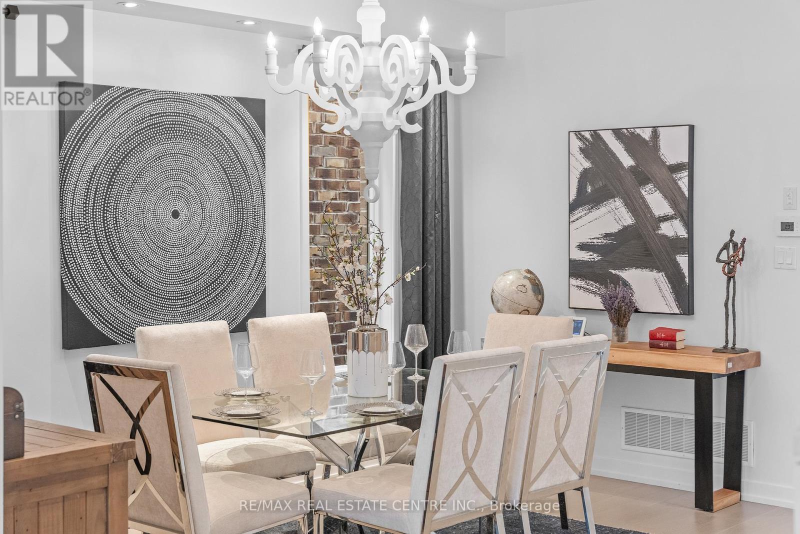 189 Lionhead Golf Club Road, Brampton, Ontario  L6Y 6C1 - Photo 11 - W12976950