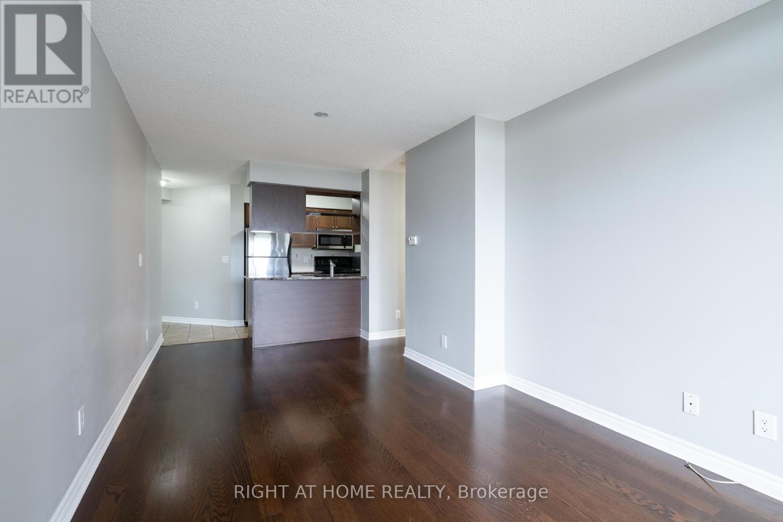 505 - 2379 Central Park Drive, Oakville, Ontario  L6H 0E3 - Photo 11 - W12976962