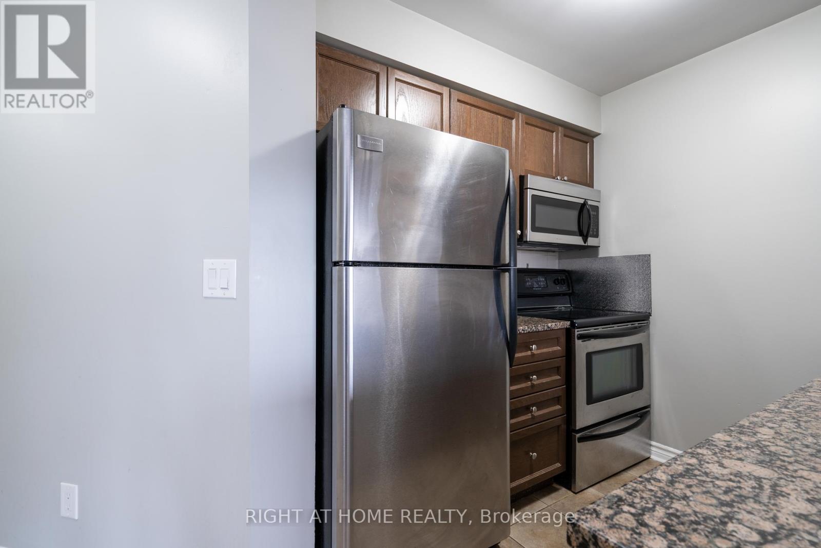 505 - 2379 Central Park Drive, Oakville, Ontario  L6H 0E3 - Photo 13 - W12976962