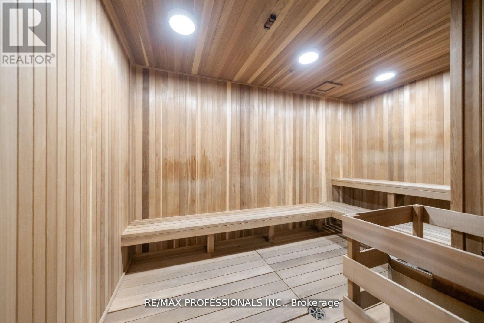 305 - 36 Zorra Street, Toronto, Ontario  M8Z 0G5 - Photo 23 - W12976992