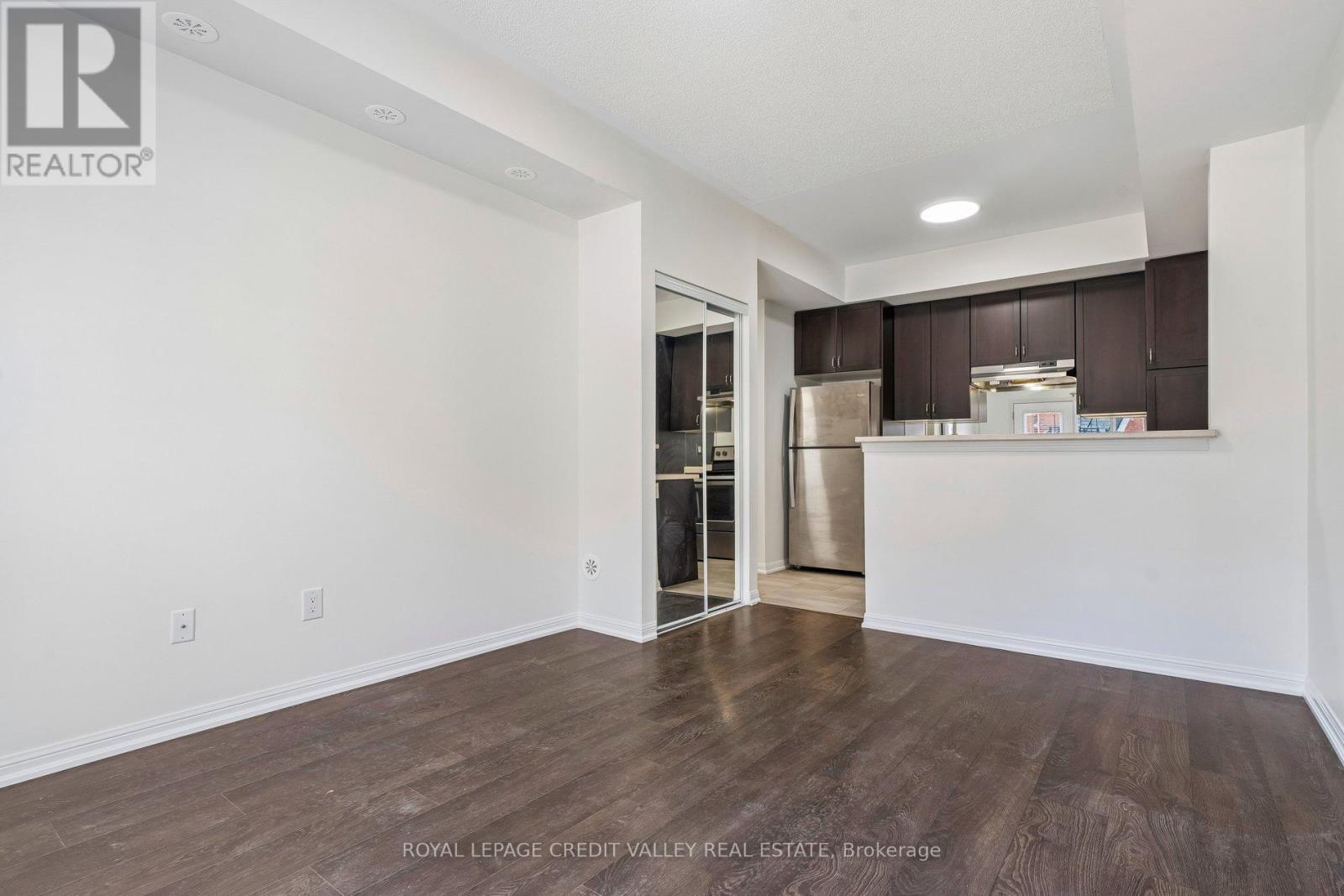 266 - 250 Sunny Meadow Boulevard, Brampton, Ontario  L6R 3Y7 - Photo 13 - W12977006