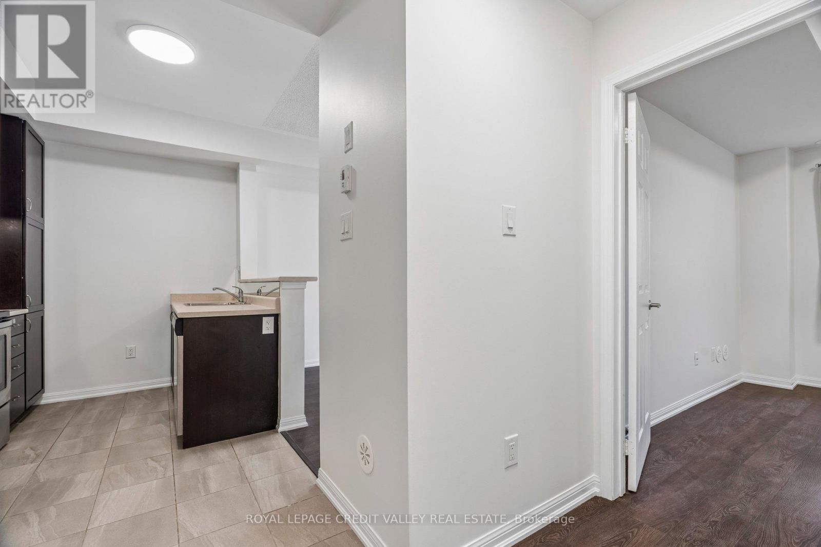 266 - 250 Sunny Meadow Boulevard, Brampton, Ontario  L6R 3Y7 - Photo 25 - W12977006