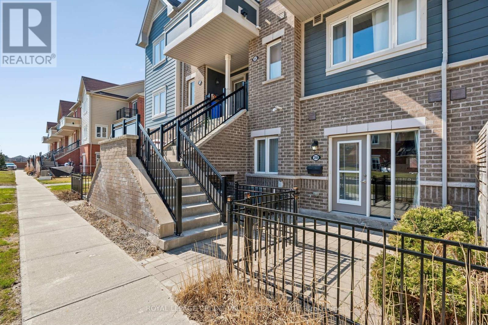 266 - 250 Sunny Meadow Boulevard, Brampton, Ontario  L6R 3Y7 - Photo 9 - W12977006