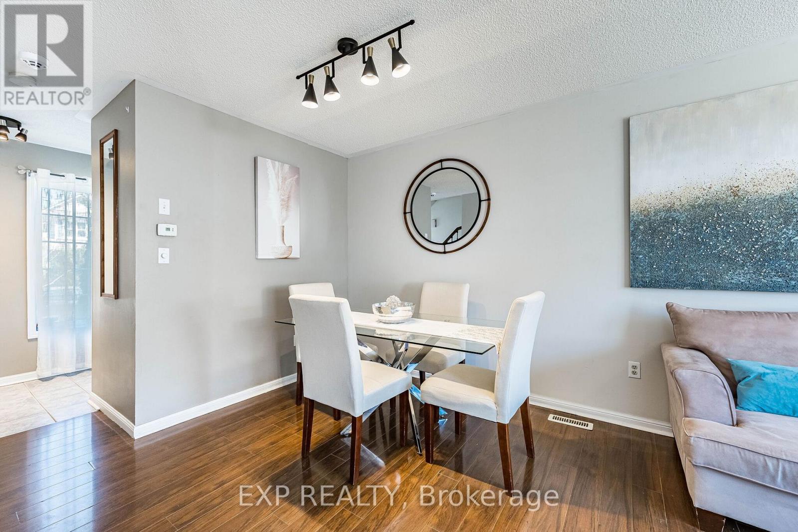 53 Sweetwood Circle, Brampton, Ontario  L7A 2X7 - Photo 3 - W12977032